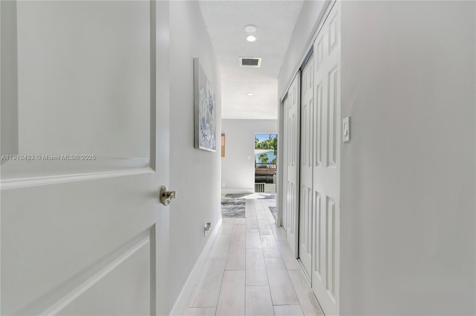 CORAL RIDGE ISLES - Residential