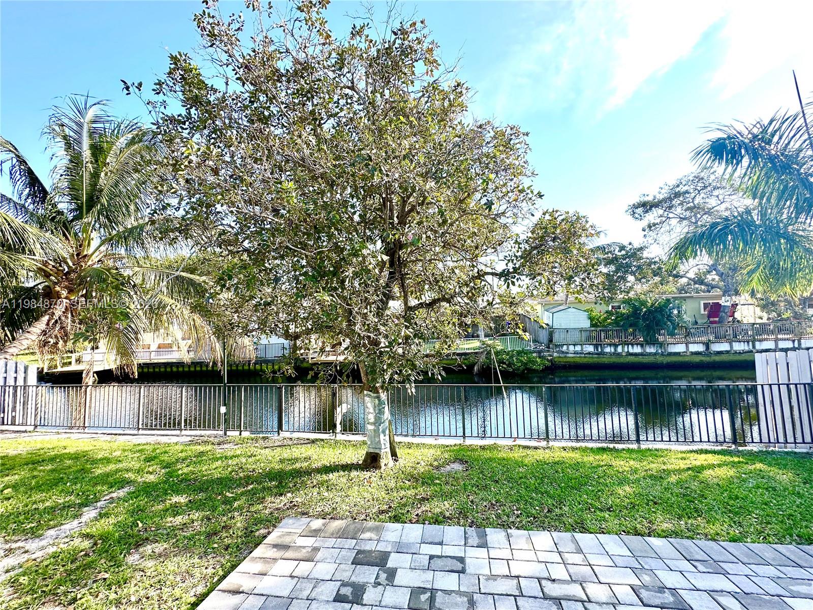 LAKEVIEW HEIGHTS NO 2 - Residential