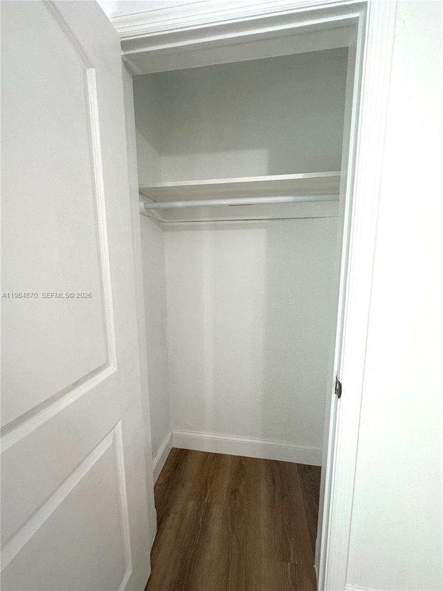 LAKEVIEW HEIGHTS NO 2 - Residential