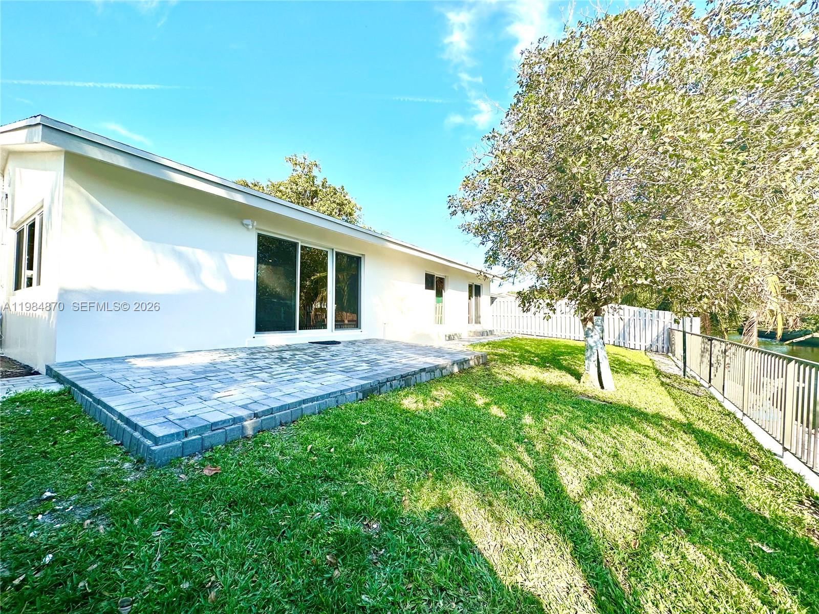 LAKEVIEW HEIGHTS NO 2 - Residential