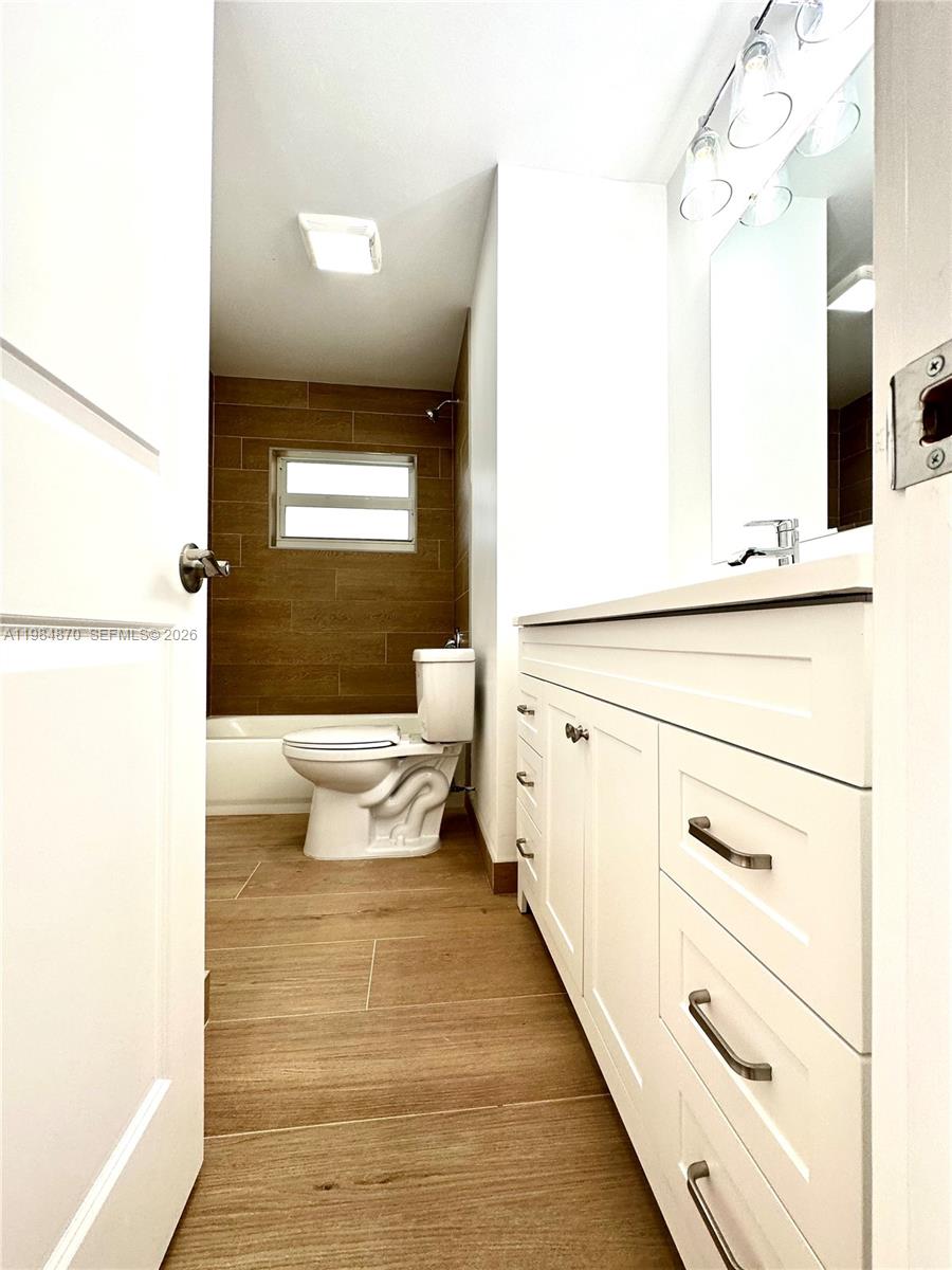 LAKEVIEW HEIGHTS NO 2 - Residential