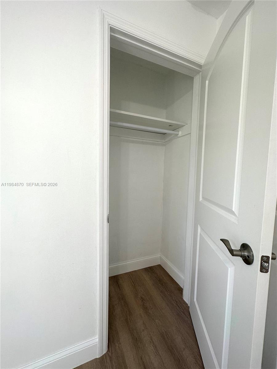 LAKEVIEW HEIGHTS NO 2 - Residential