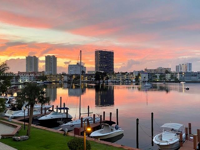 PARK LAYNE TOWERS CONDO - Residential