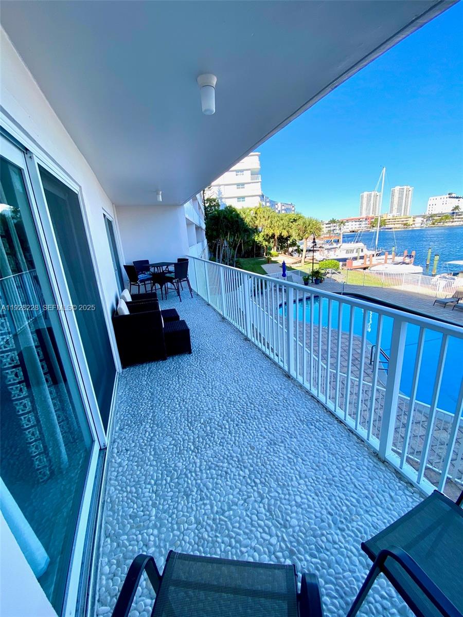 PARK LAYNE TOWERS CONDO - Residential