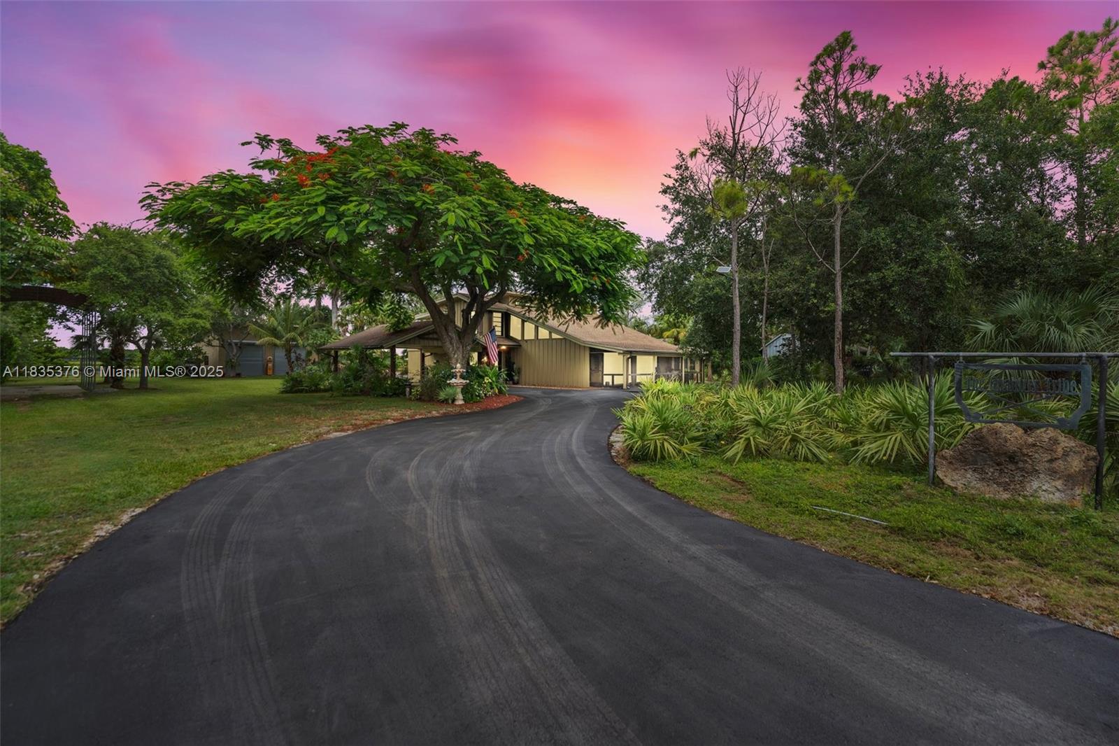 Redlands - Residential