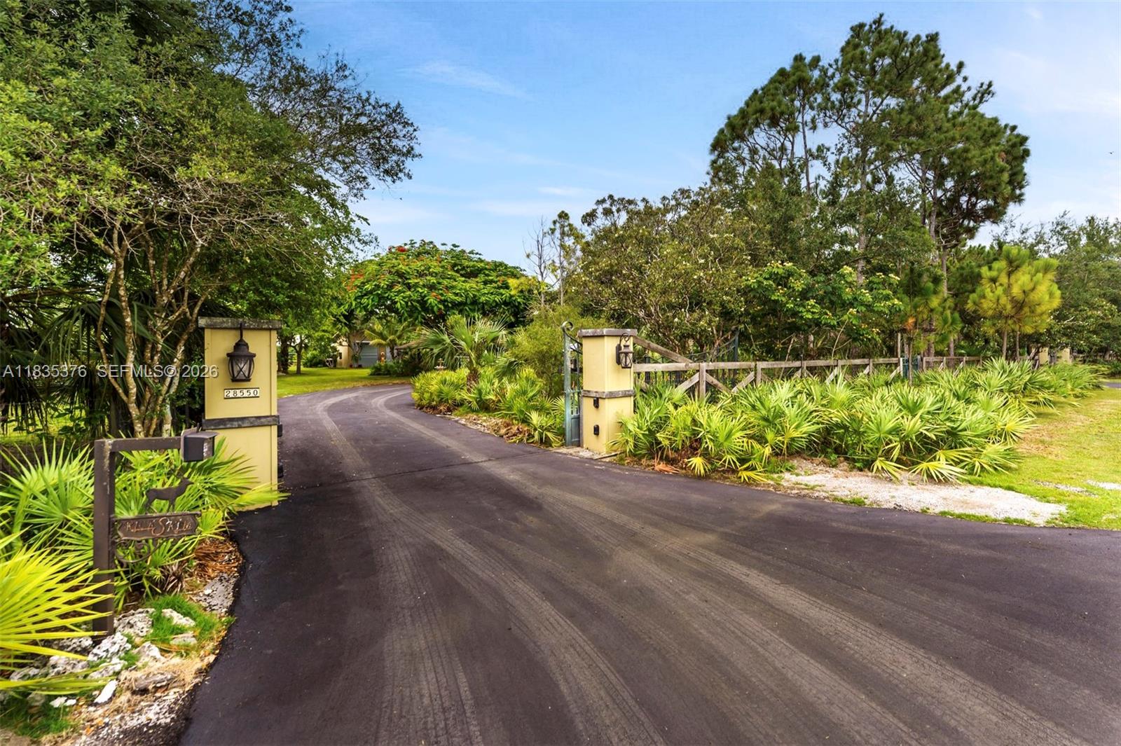 Redlands - Residential