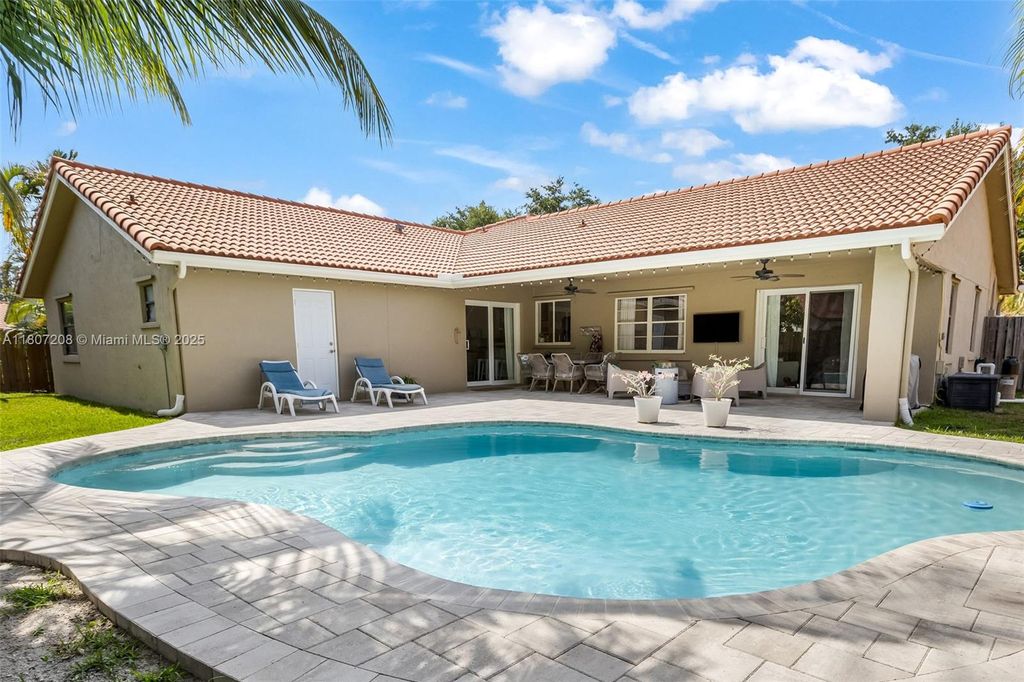 Photo of 15828 S Ashby Field Rd S, Davie, FL 33331 (MLS # A11807208)