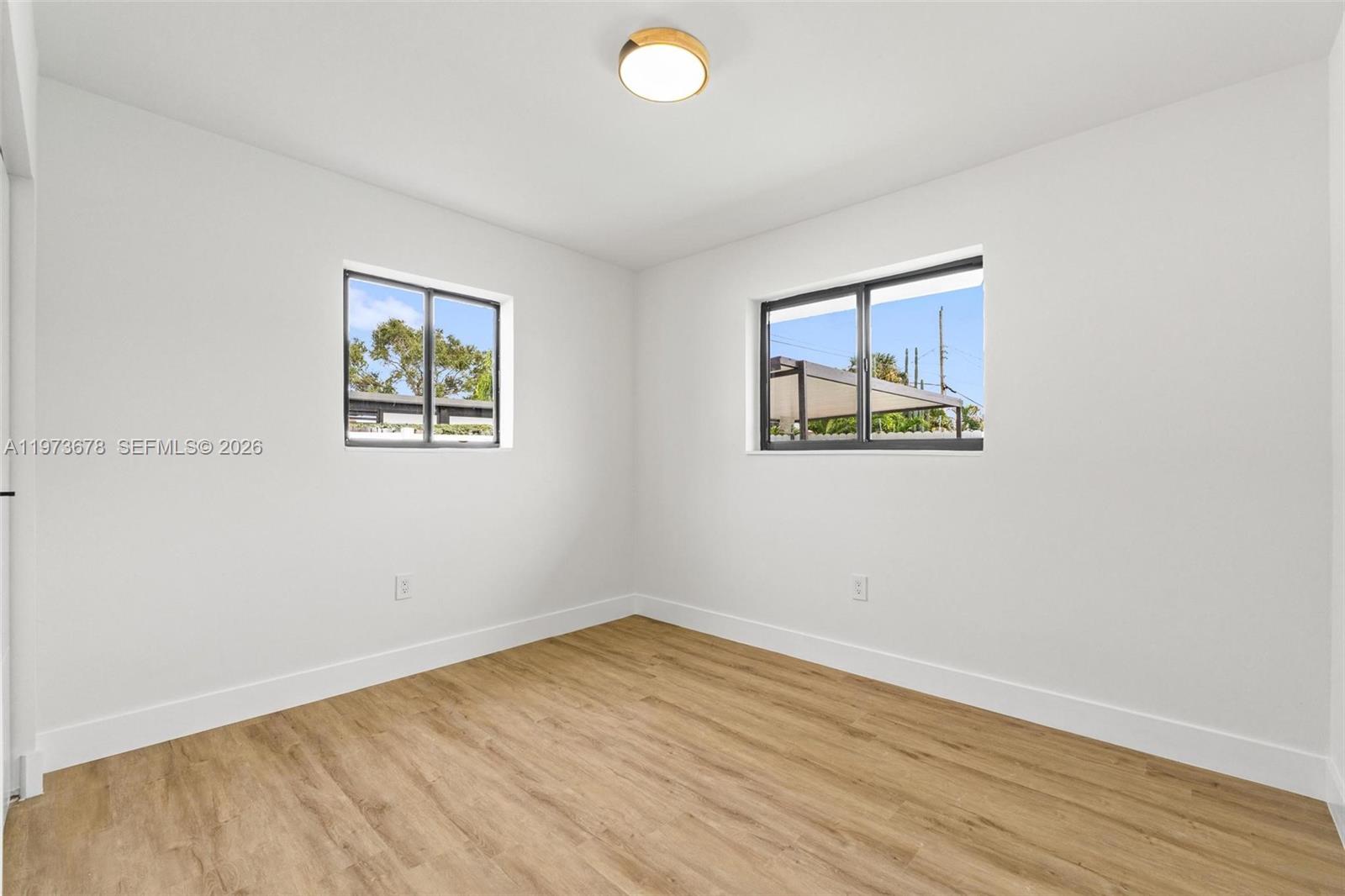 DRIFTWOOD ESTATES NO 4 - Residential