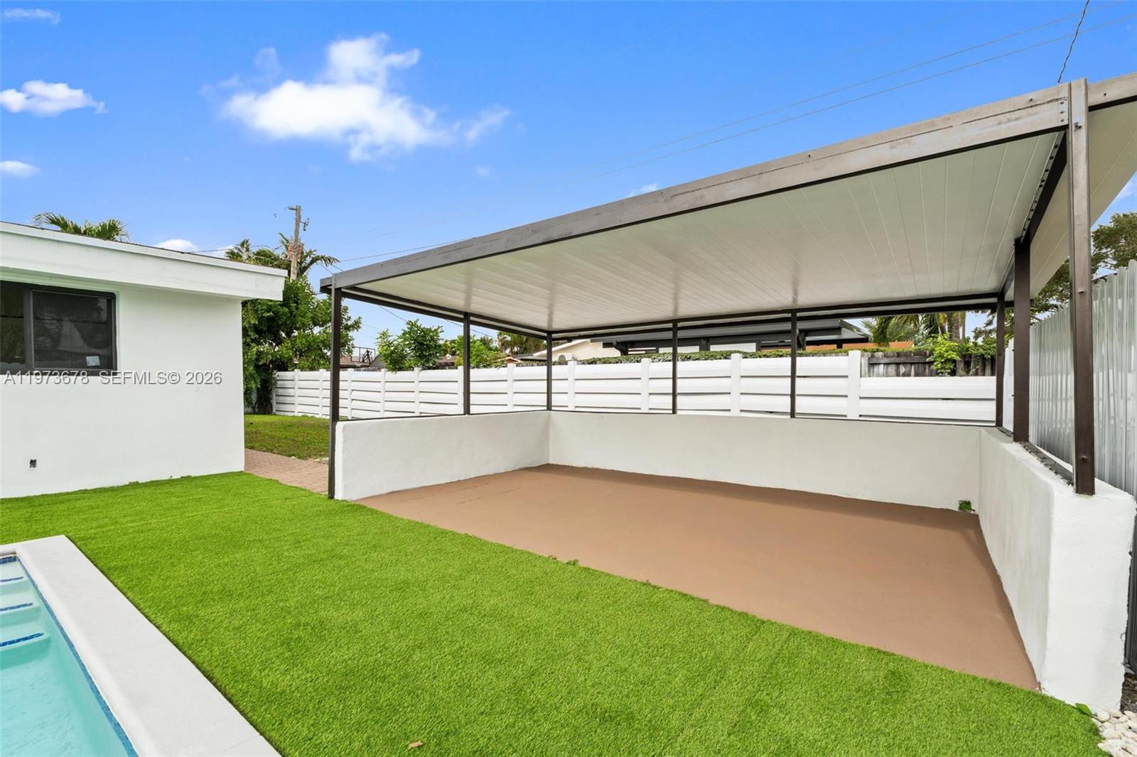 DRIFTWOOD ESTATES NO 4 - Residential