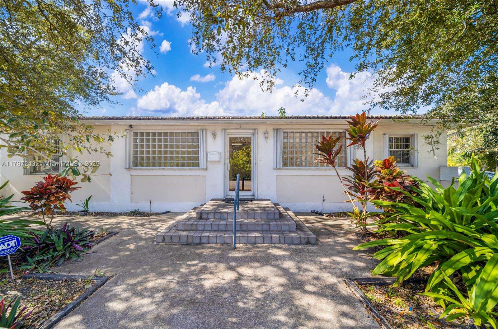 Turn key free-standing office building available for immediate occupancy, just one block north of North Miami Blvd. The building offers 1,735 sqft of office space with commercial zoning that allows for most uses including office, medical, retail, etc. The site sits on a 7,700 sqft lot allowing for plenty of parking for any user. North Miami area enjoys great public transportation, centric to all the major neighborhoods and employment centers, walkability, and a rich cultural environment. Thousands of daily tourists complement the heavy local population density, yielding great foot traffic and customer flow.