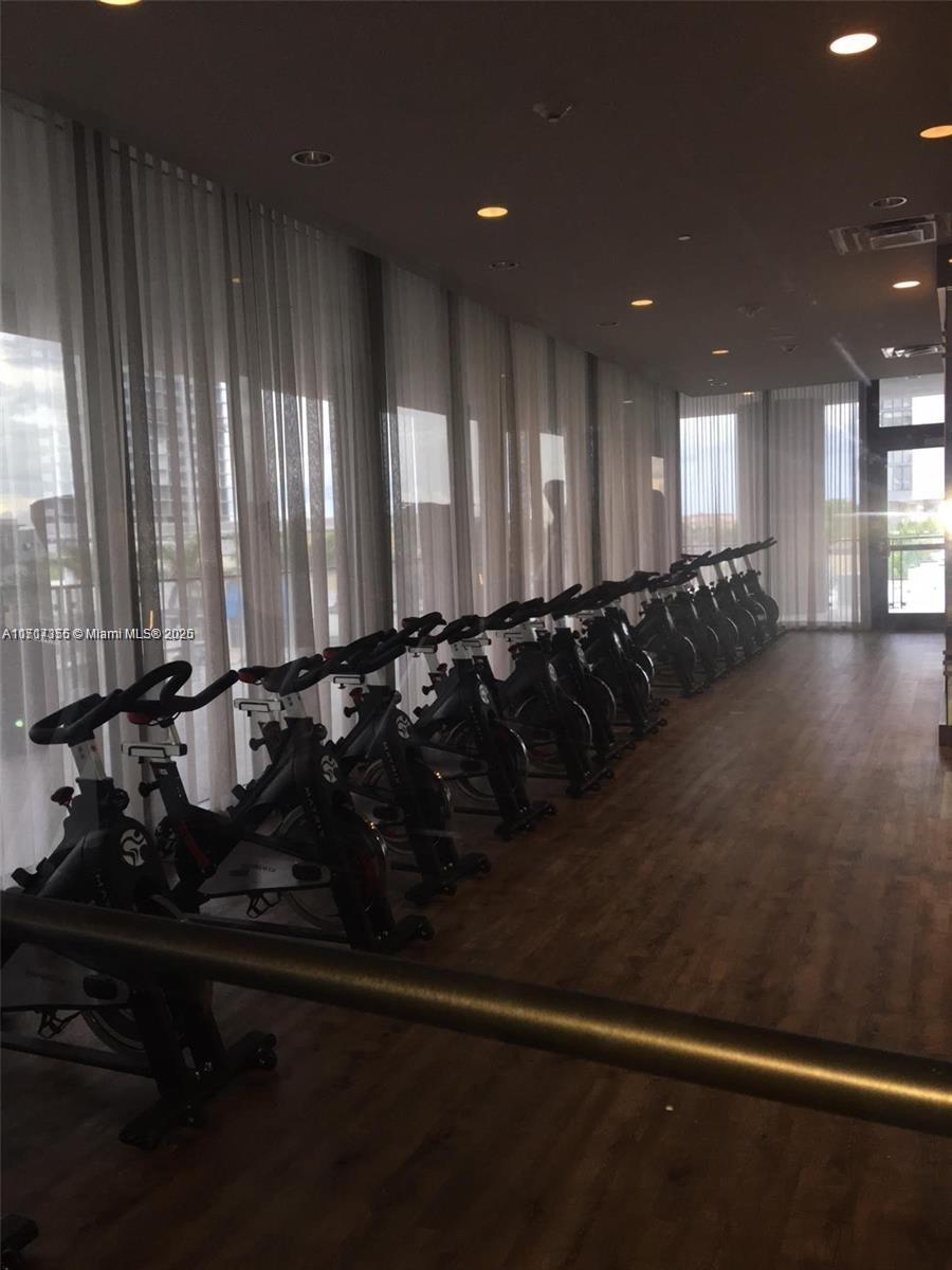 5252 PASEO CONDO - Residential