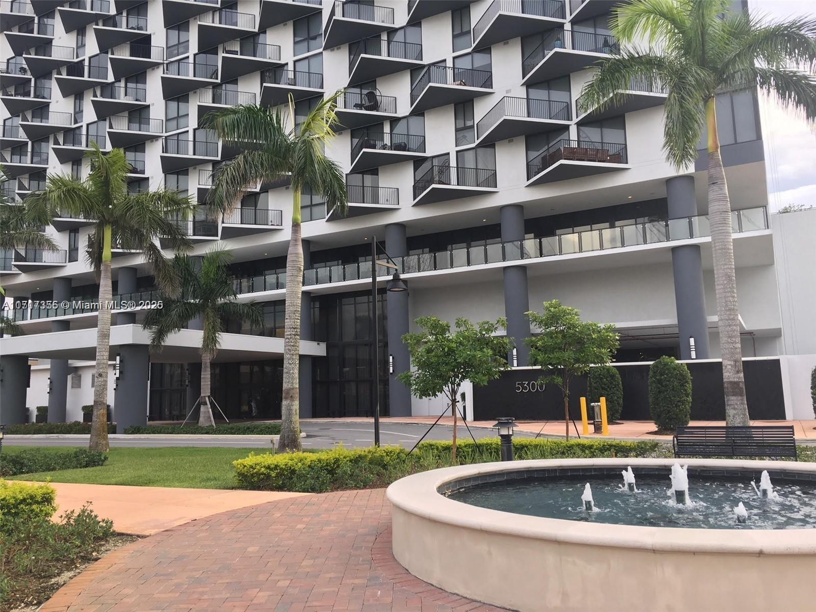 5252 PASEO CONDO - Residential