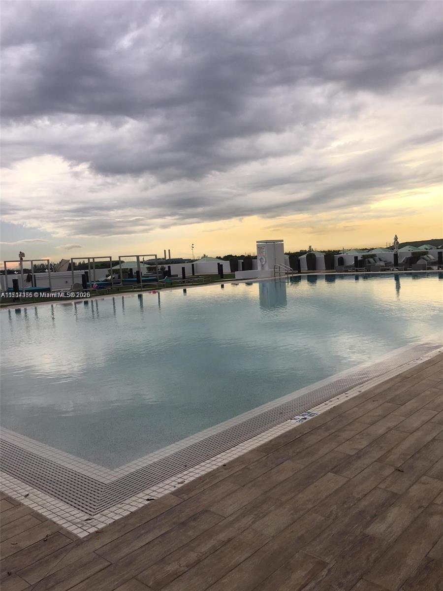 5252 PASEO CONDO - Residential