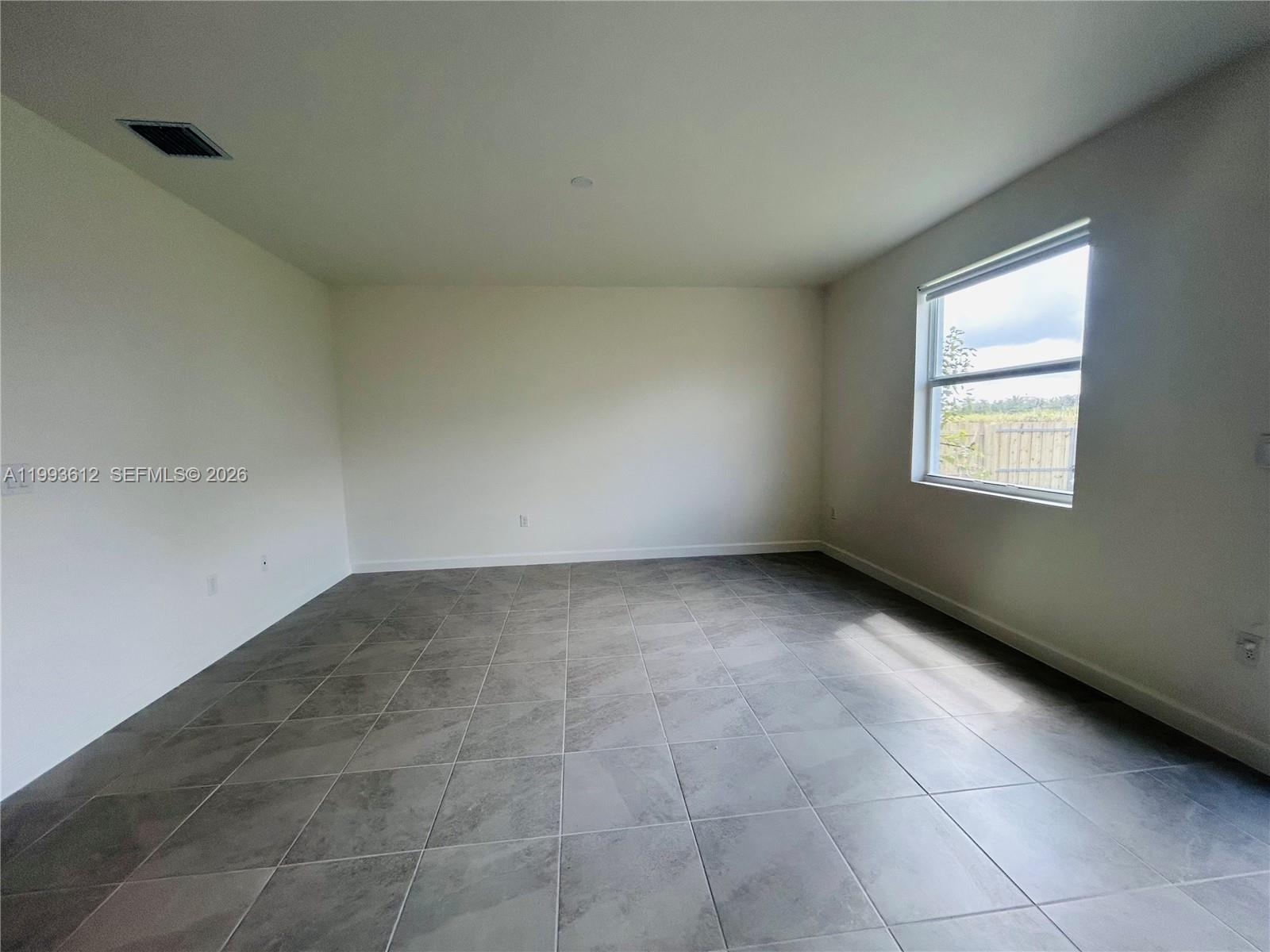 ACACIA GROVES - Residential Lease