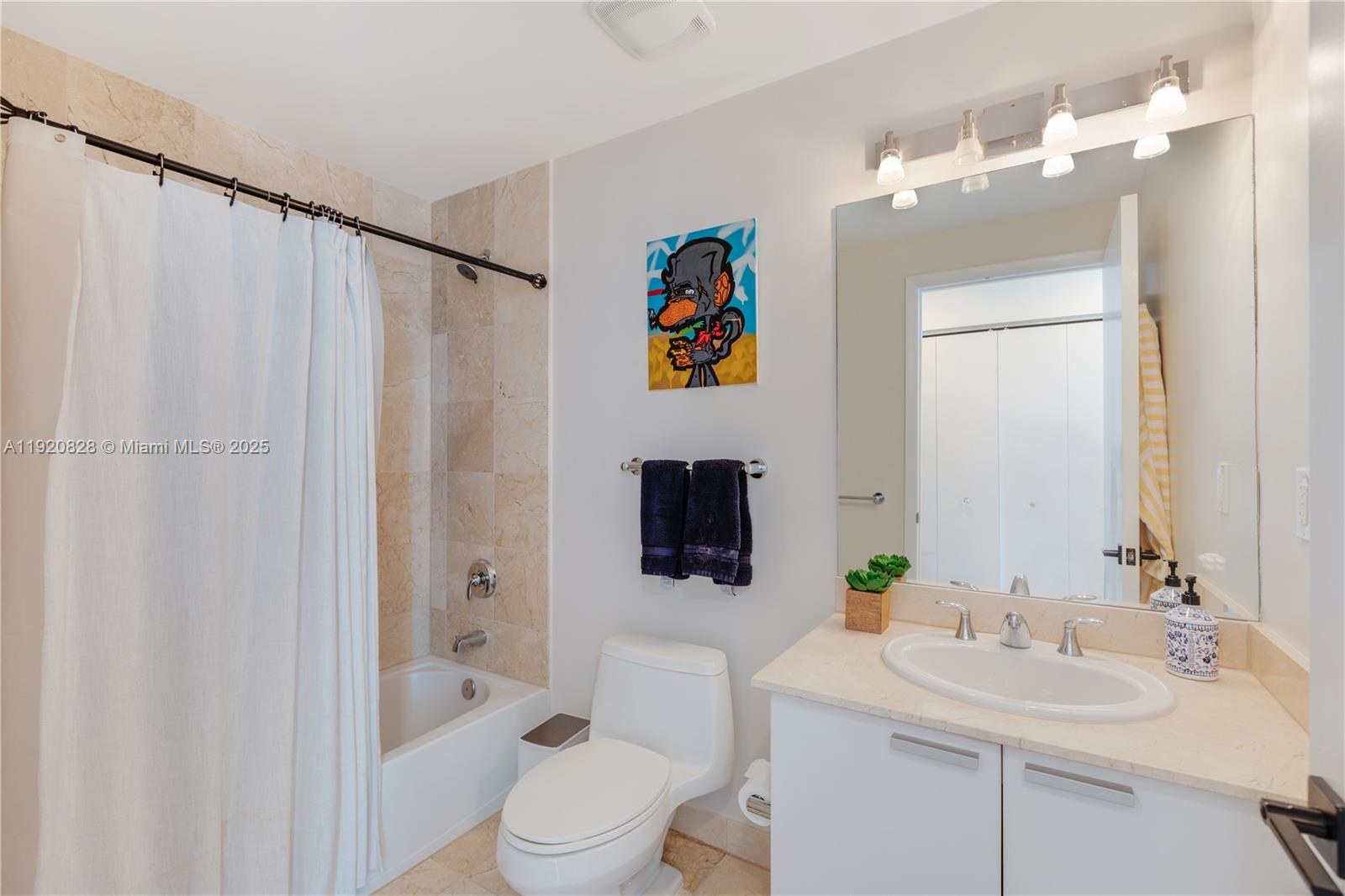 THE ATRIUM AT AVENTURA CO - Residential