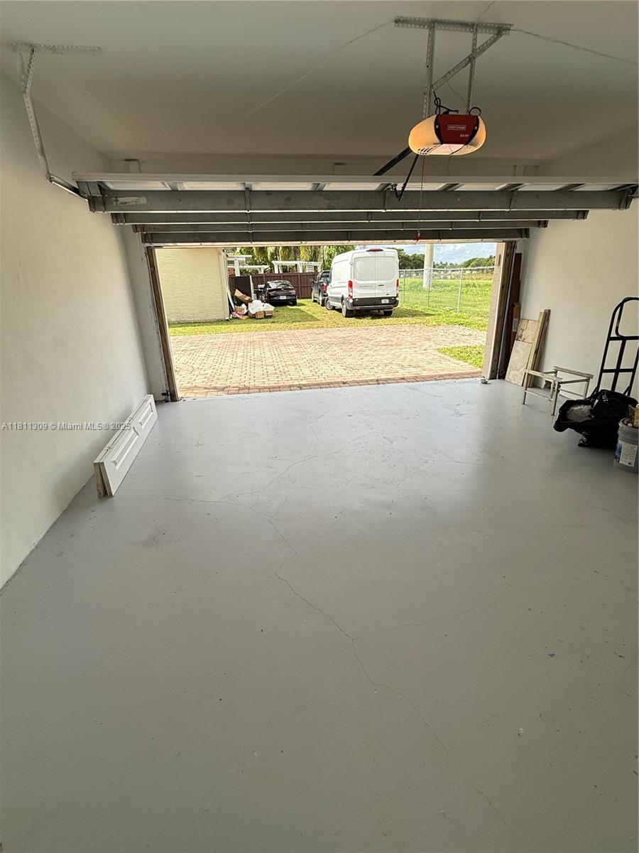 CRISTYS HOMES - Residential