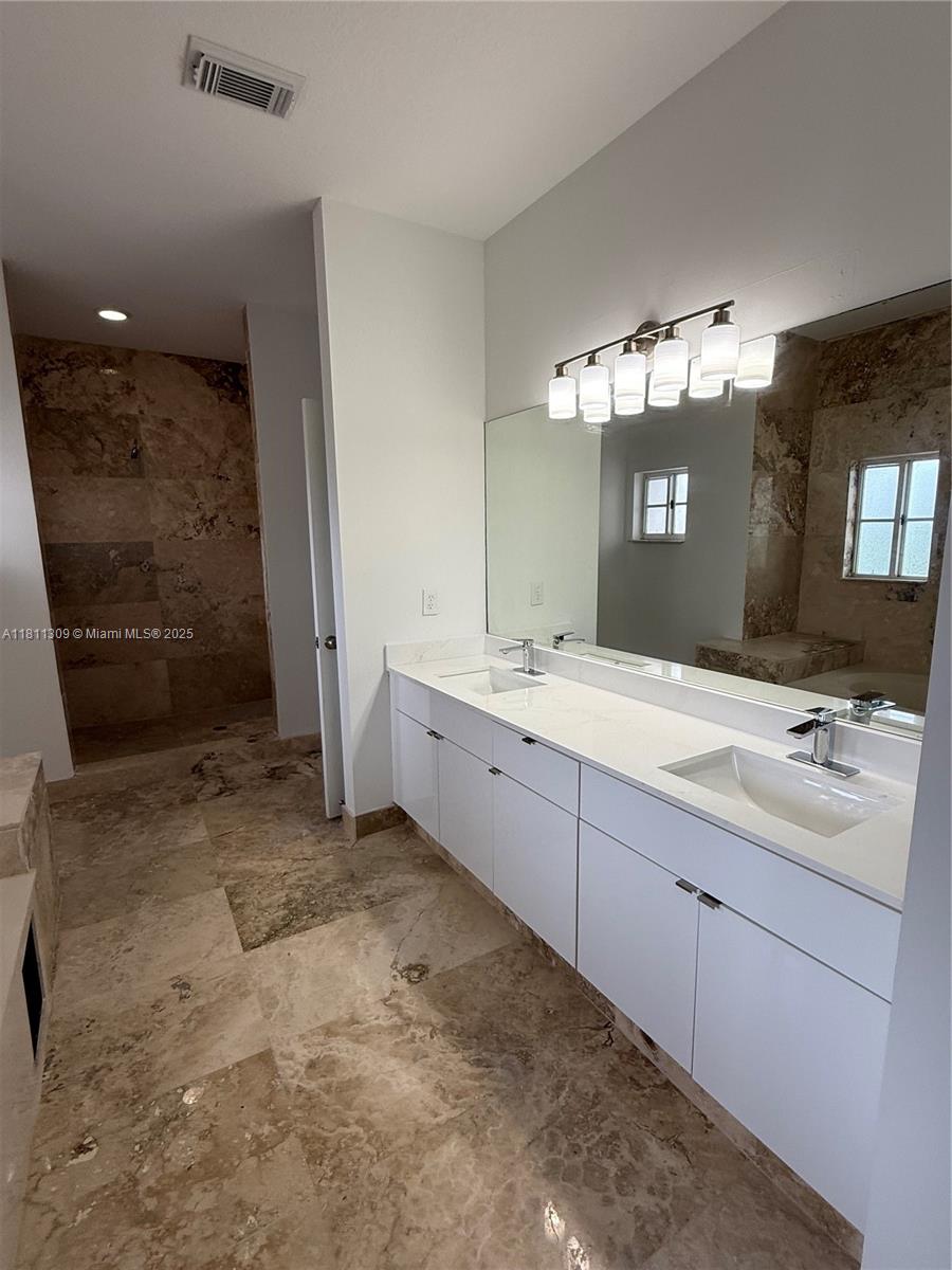 CRISTYS HOMES - Residential