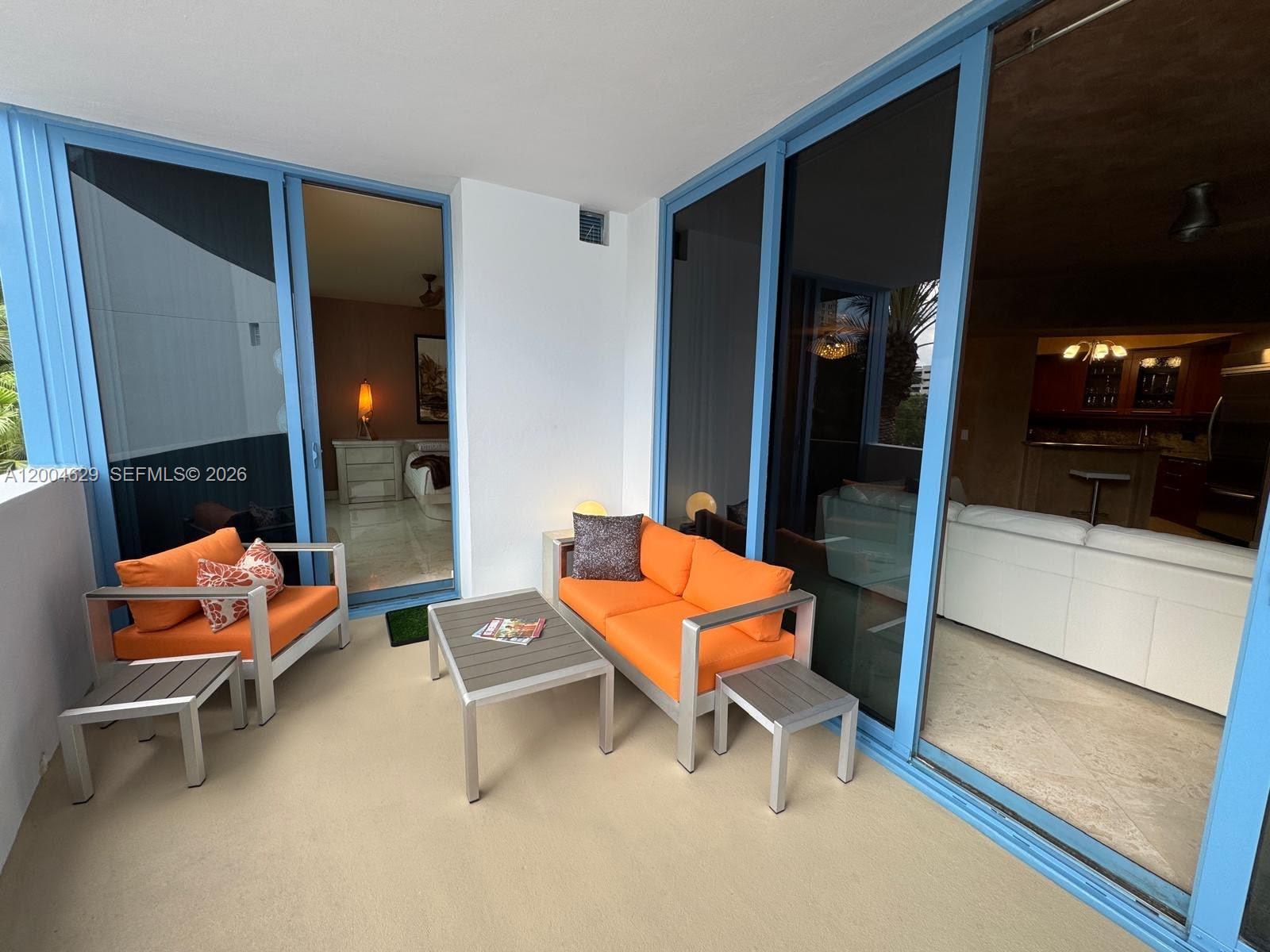 LAS OLAS RIVER HOUSE COND - Residential