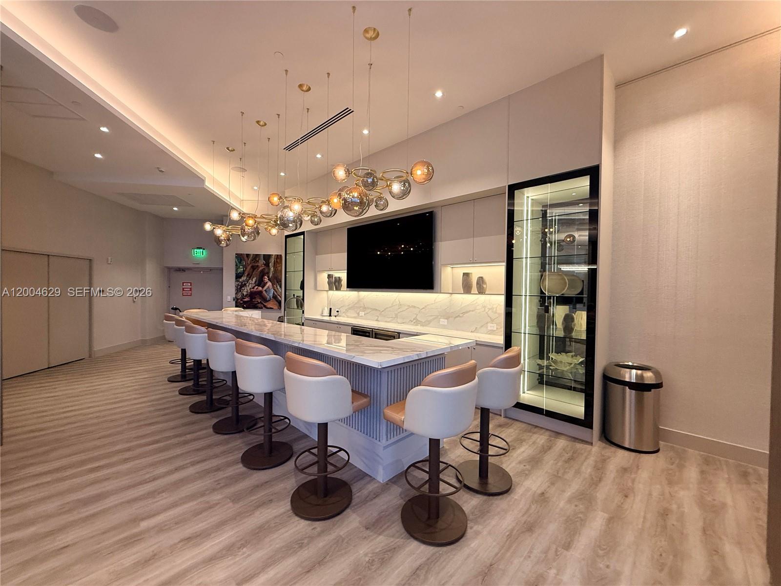 LAS OLAS RIVER HOUSE COND - Residential