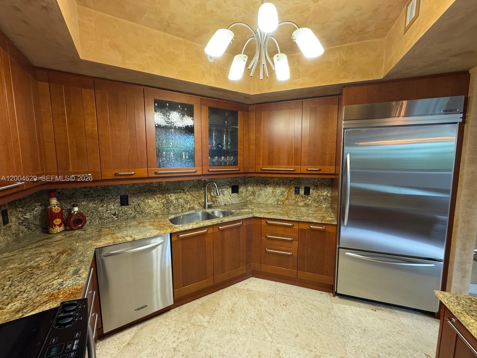 LAS OLAS RIVER HOUSE COND - Residential