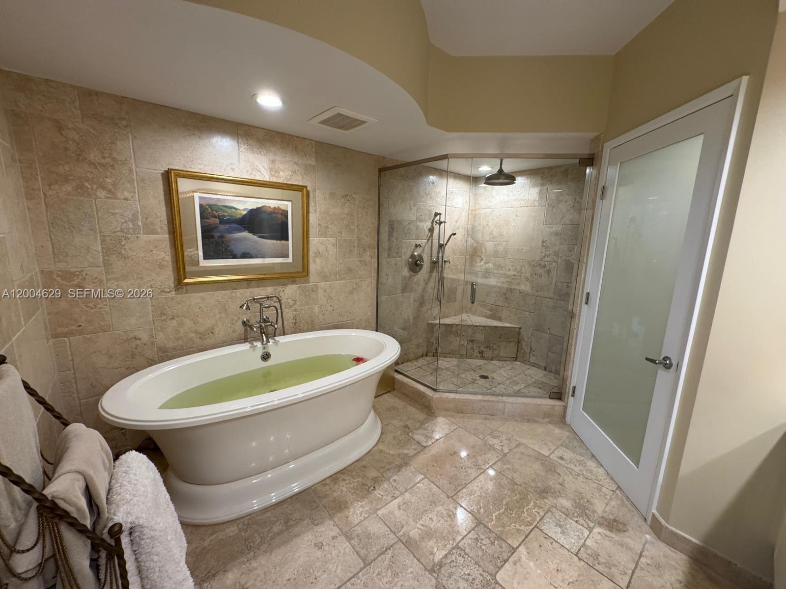 LAS OLAS RIVER HOUSE COND - Residential