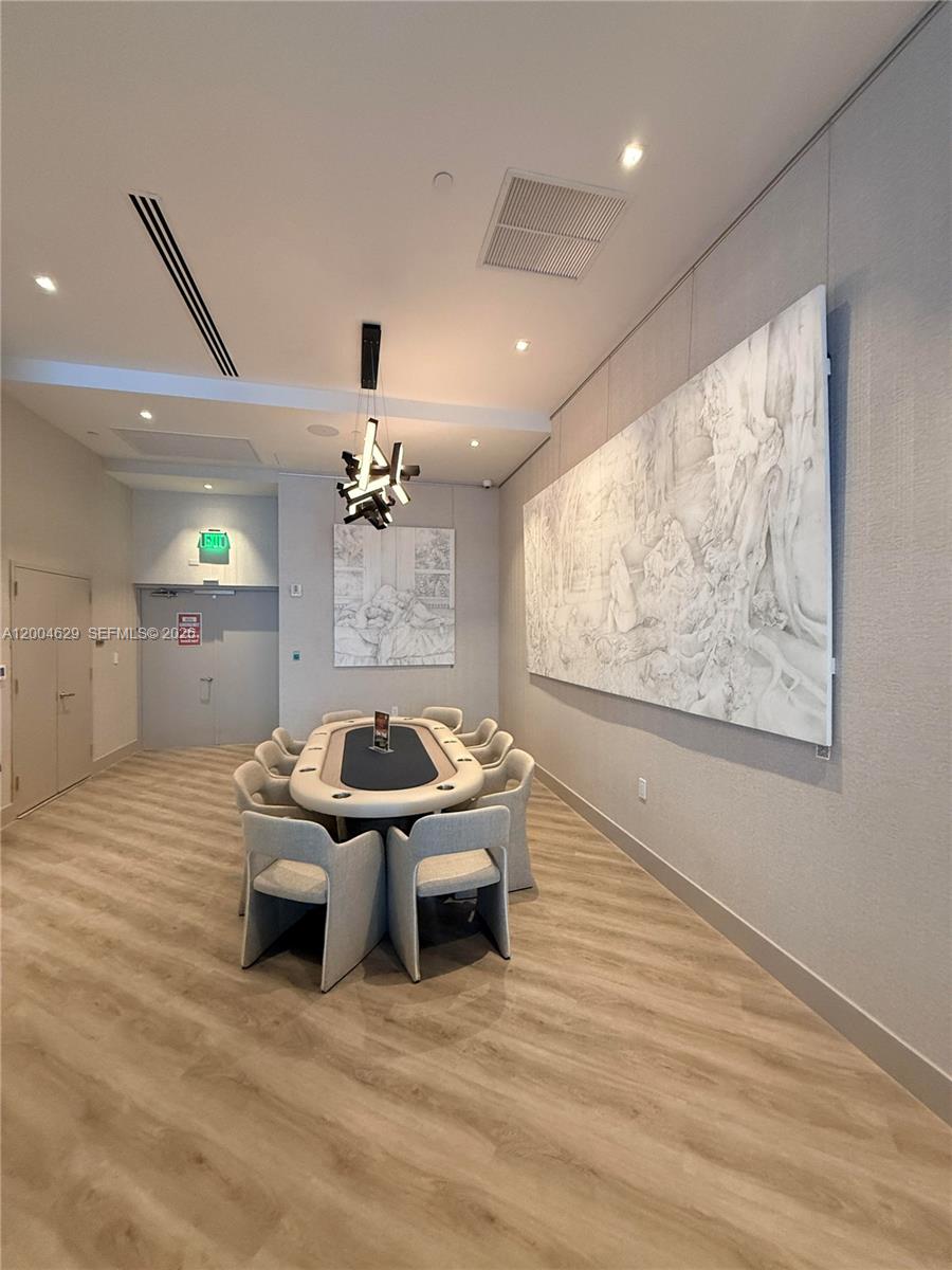 LAS OLAS RIVER HOUSE COND - Residential