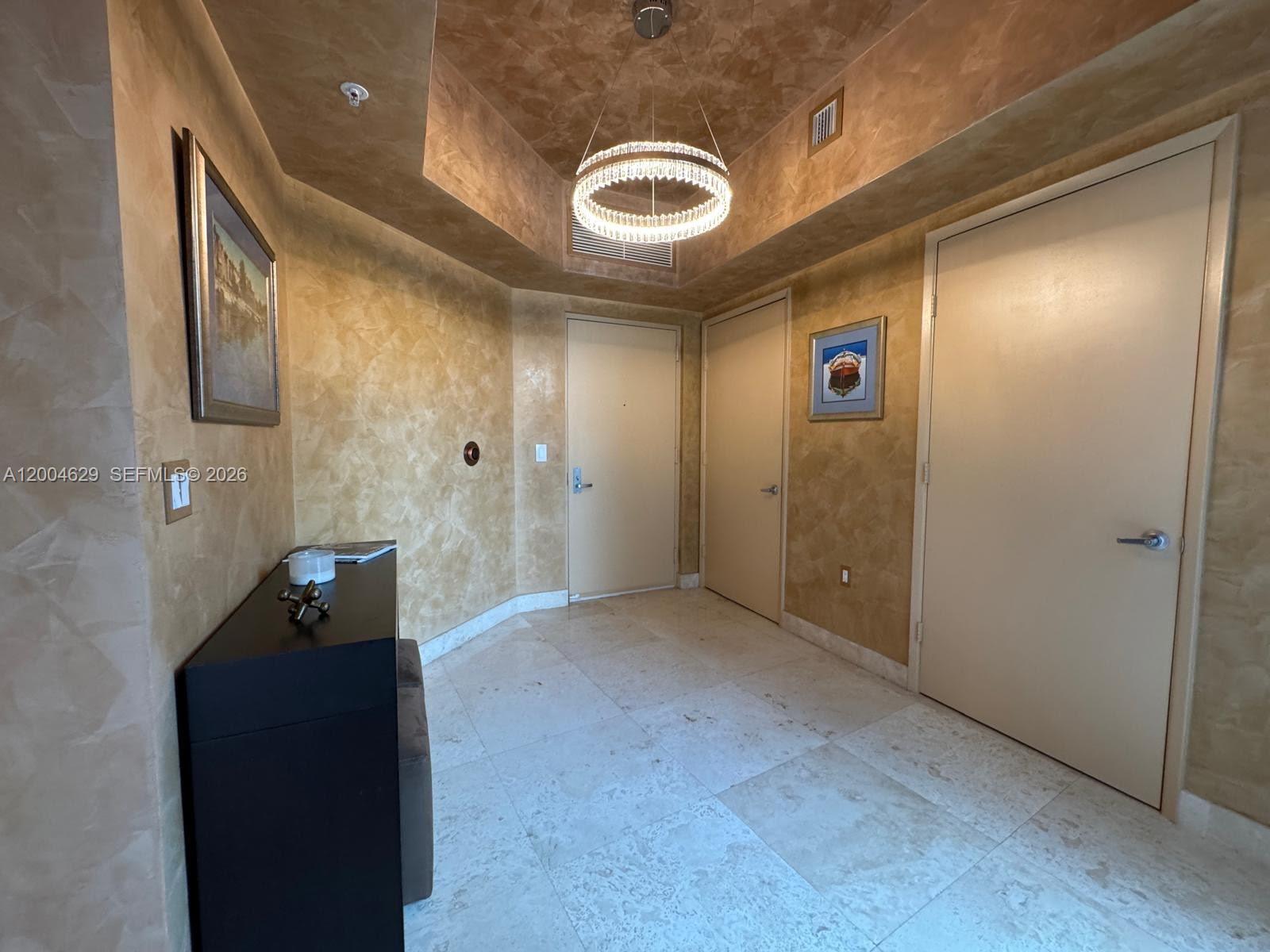 LAS OLAS RIVER HOUSE COND - Residential