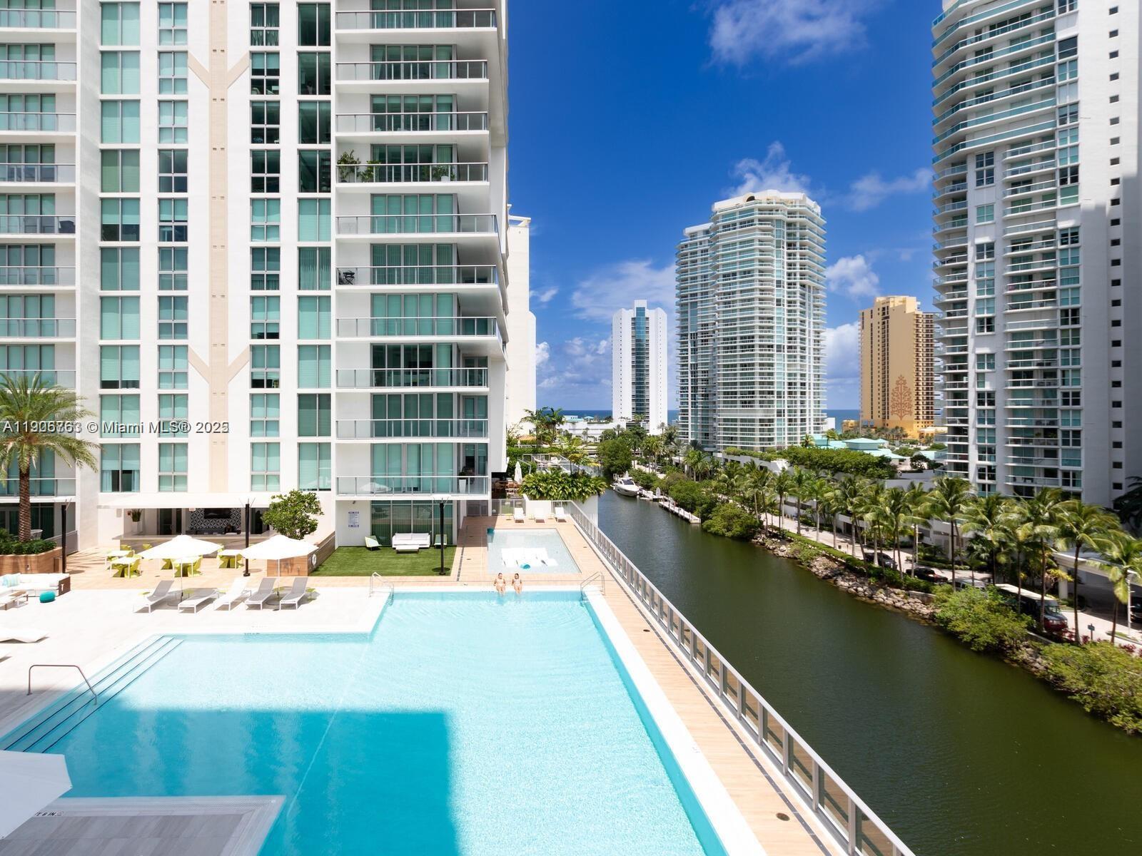 PARQUE TOWERS CONDO - Residential Lease