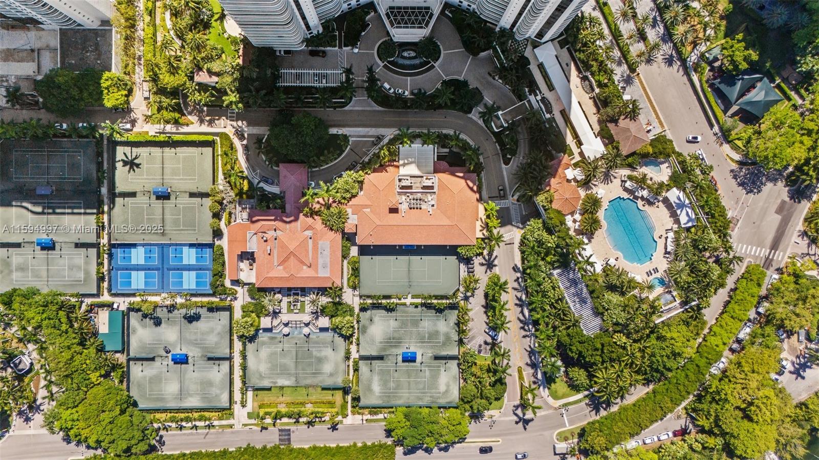 BELLAMARE @ WILLIAMS ISLA - Residential