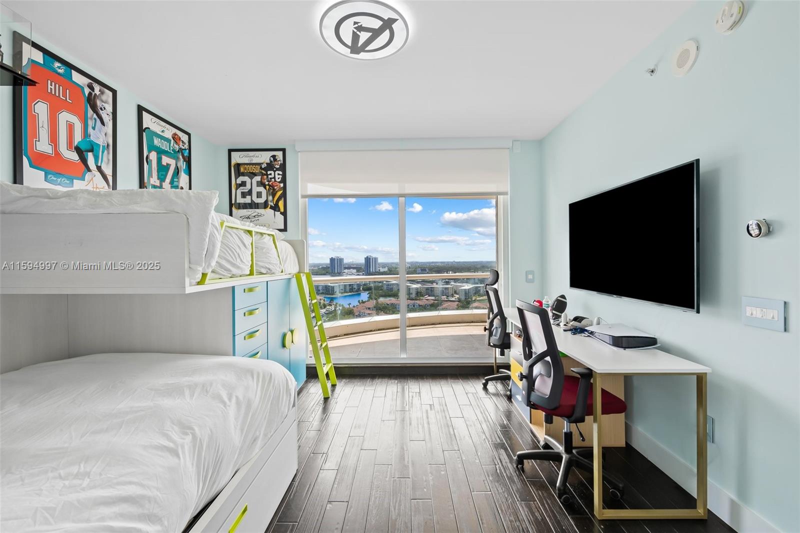 BELLAMARE @ WILLIAMS ISLA - Residential