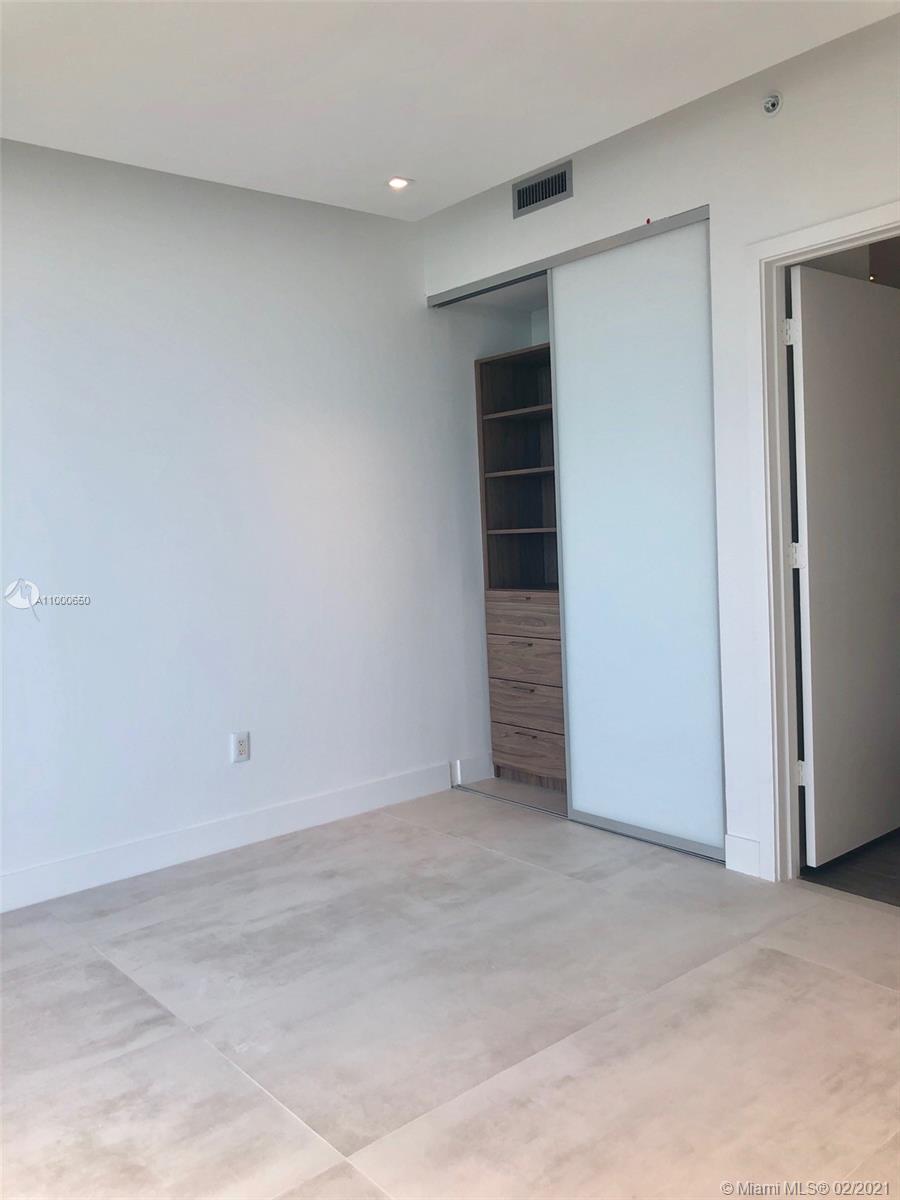 BISCAYNE BEACH CONDO - Residential Lease