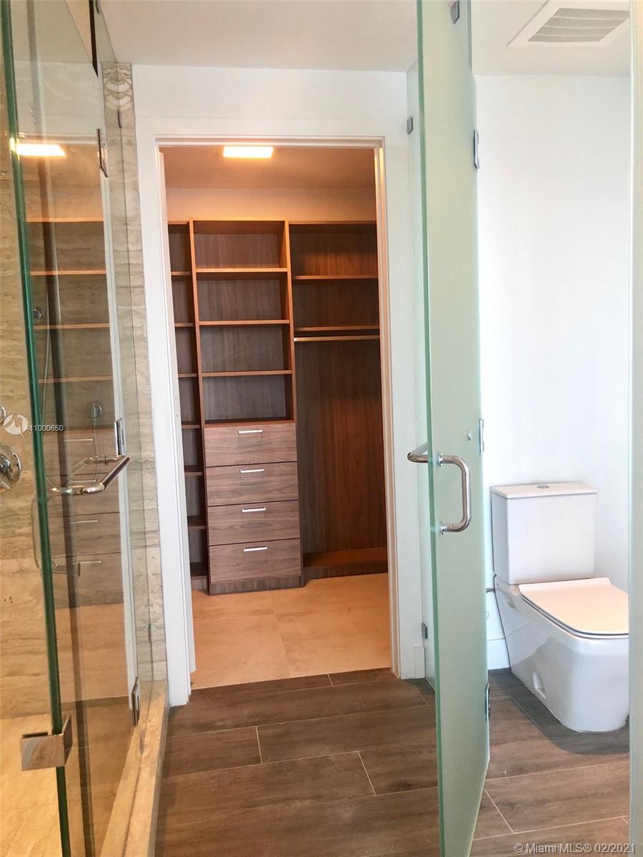 BISCAYNE BEACH CONDO - Residential Lease