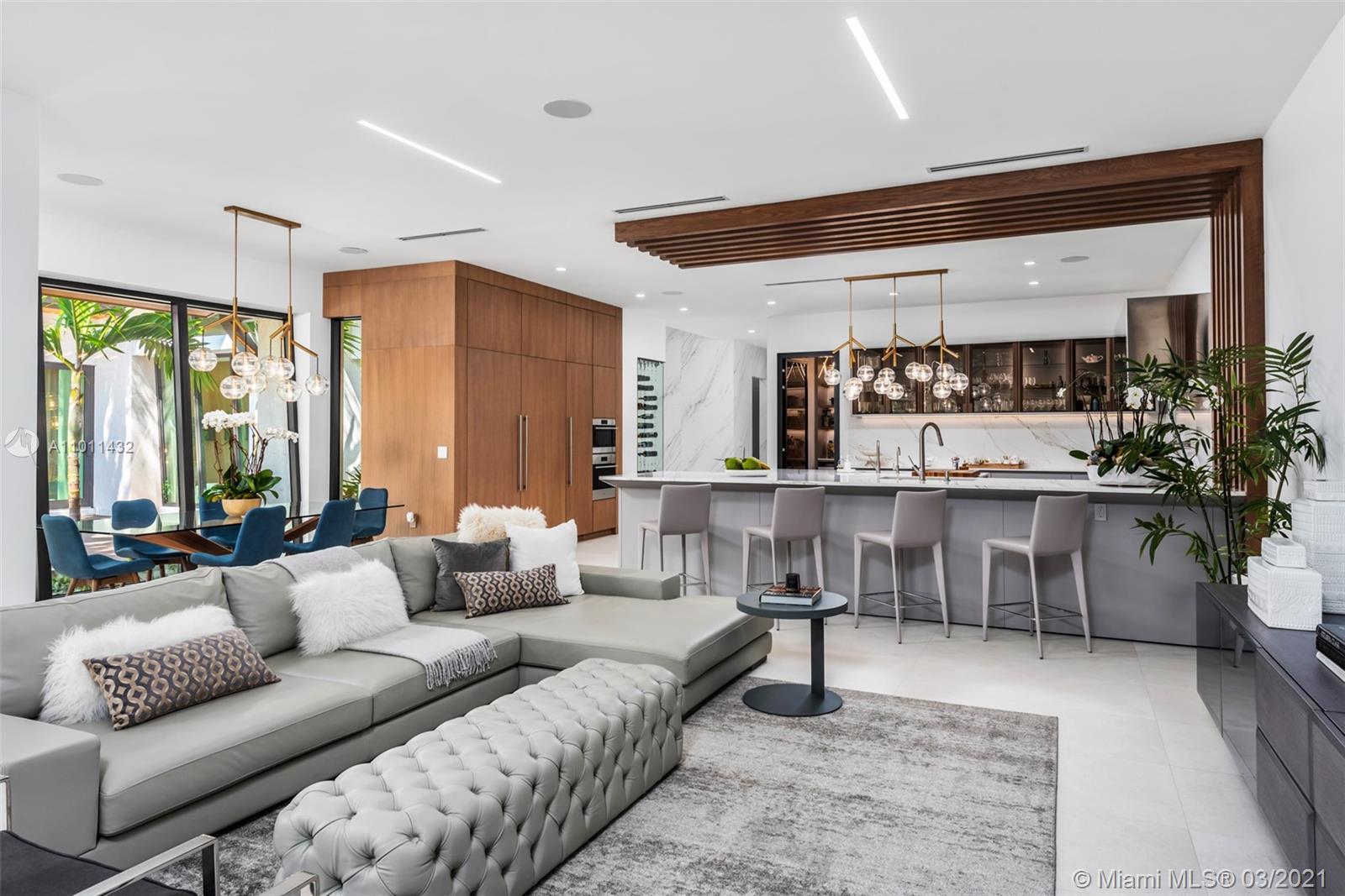 HELMS COUNTRY ESTATES RE- - Residential