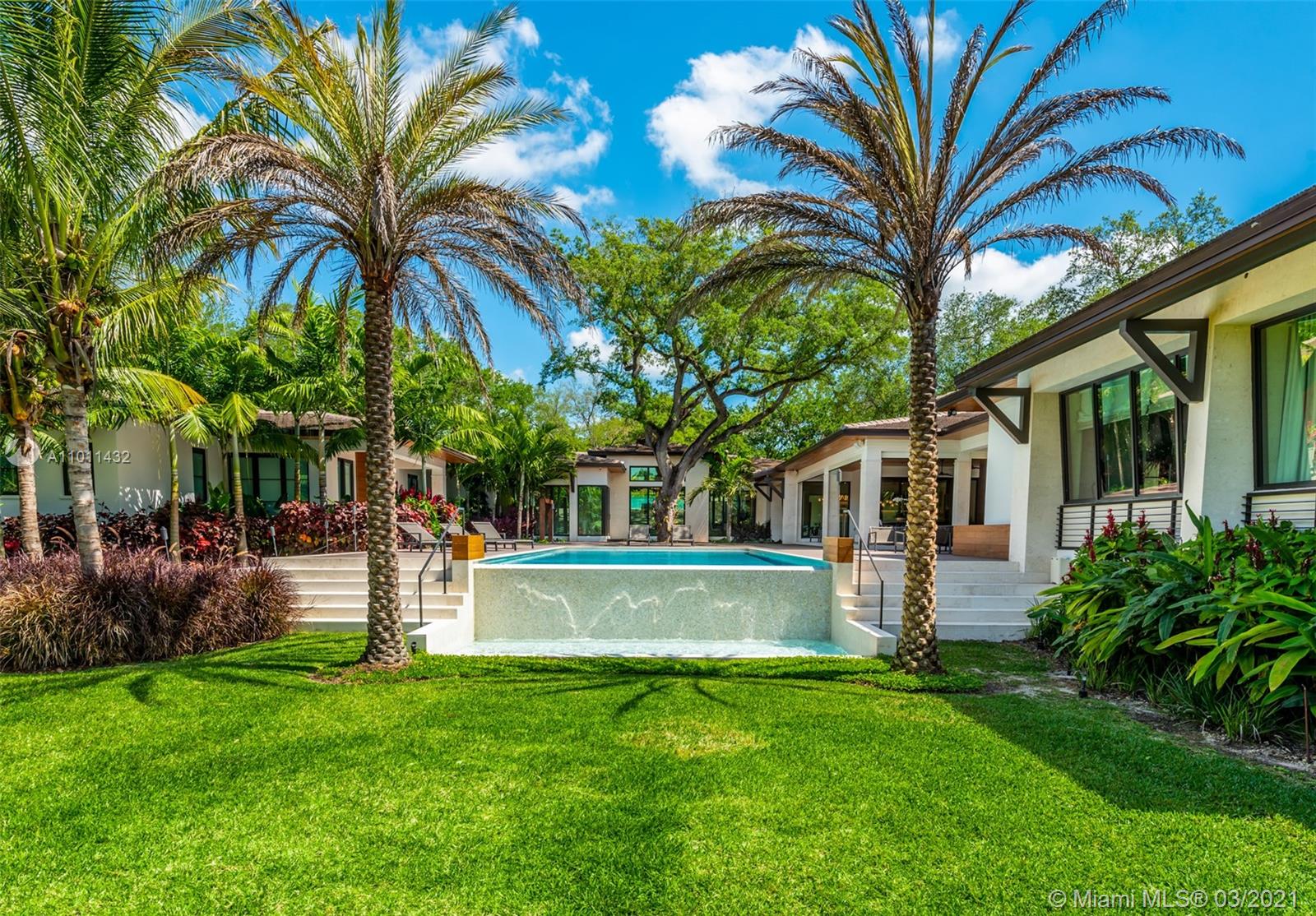 HELMS COUNTRY ESTATES RE- - Residential