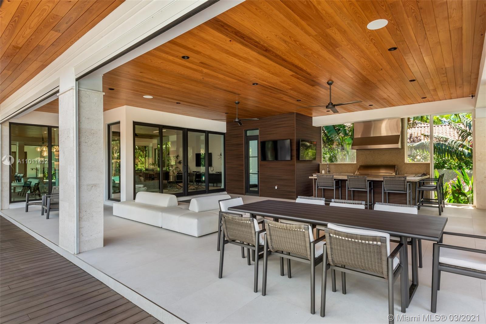 HELMS COUNTRY ESTATES RE- - Residential