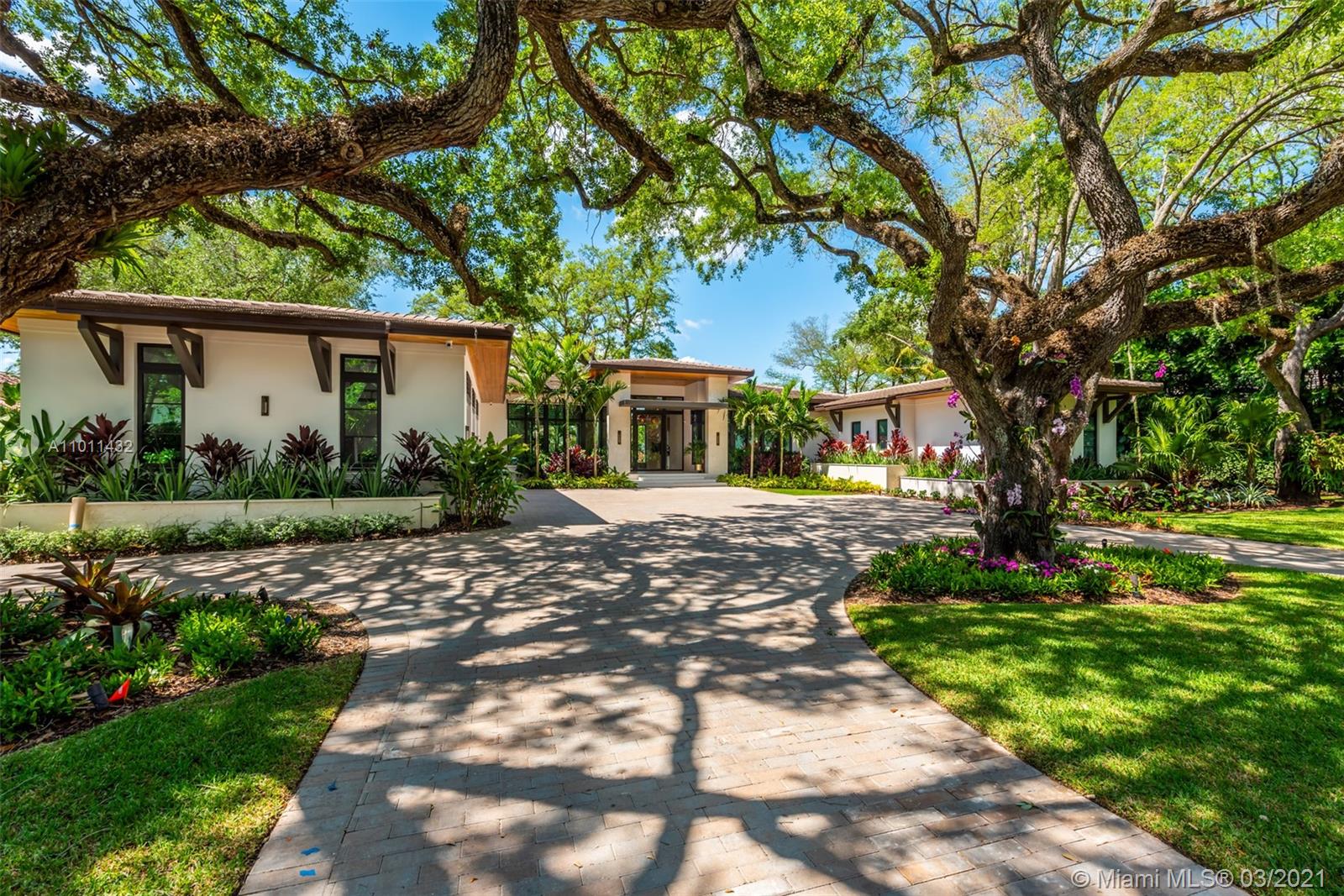 HELMS COUNTRY ESTATES RE- - Residential