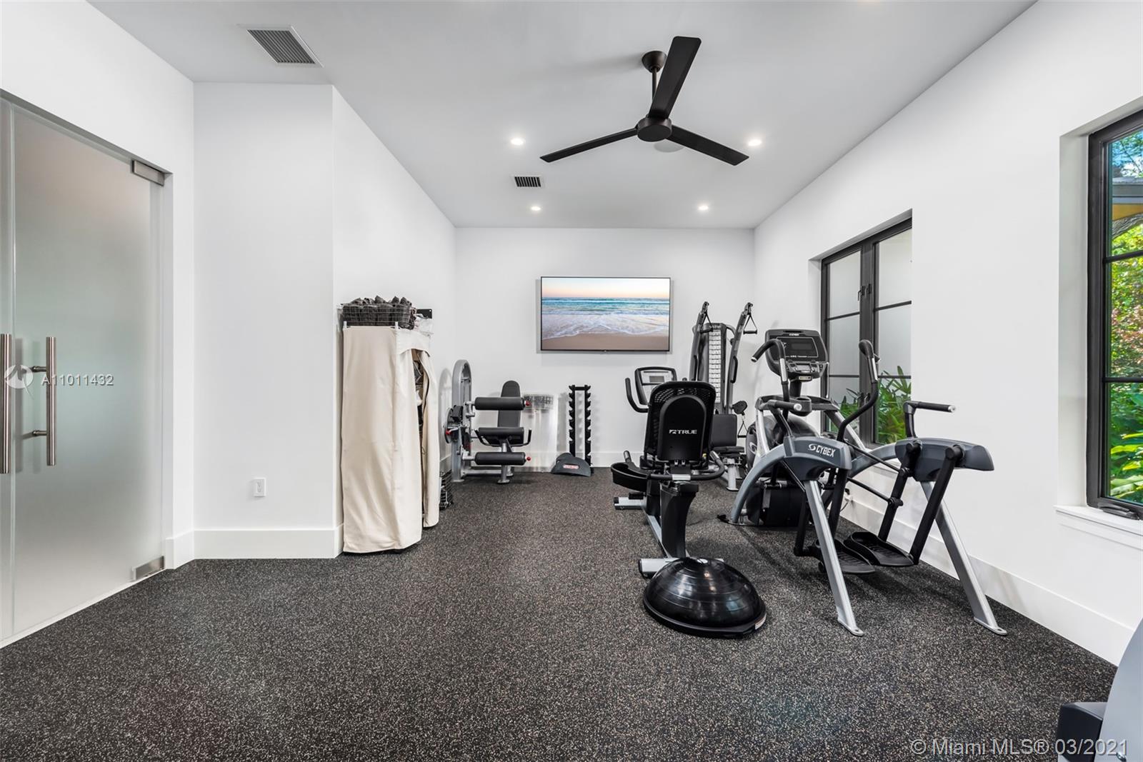 HELMS COUNTRY ESTATES RE- - Residential