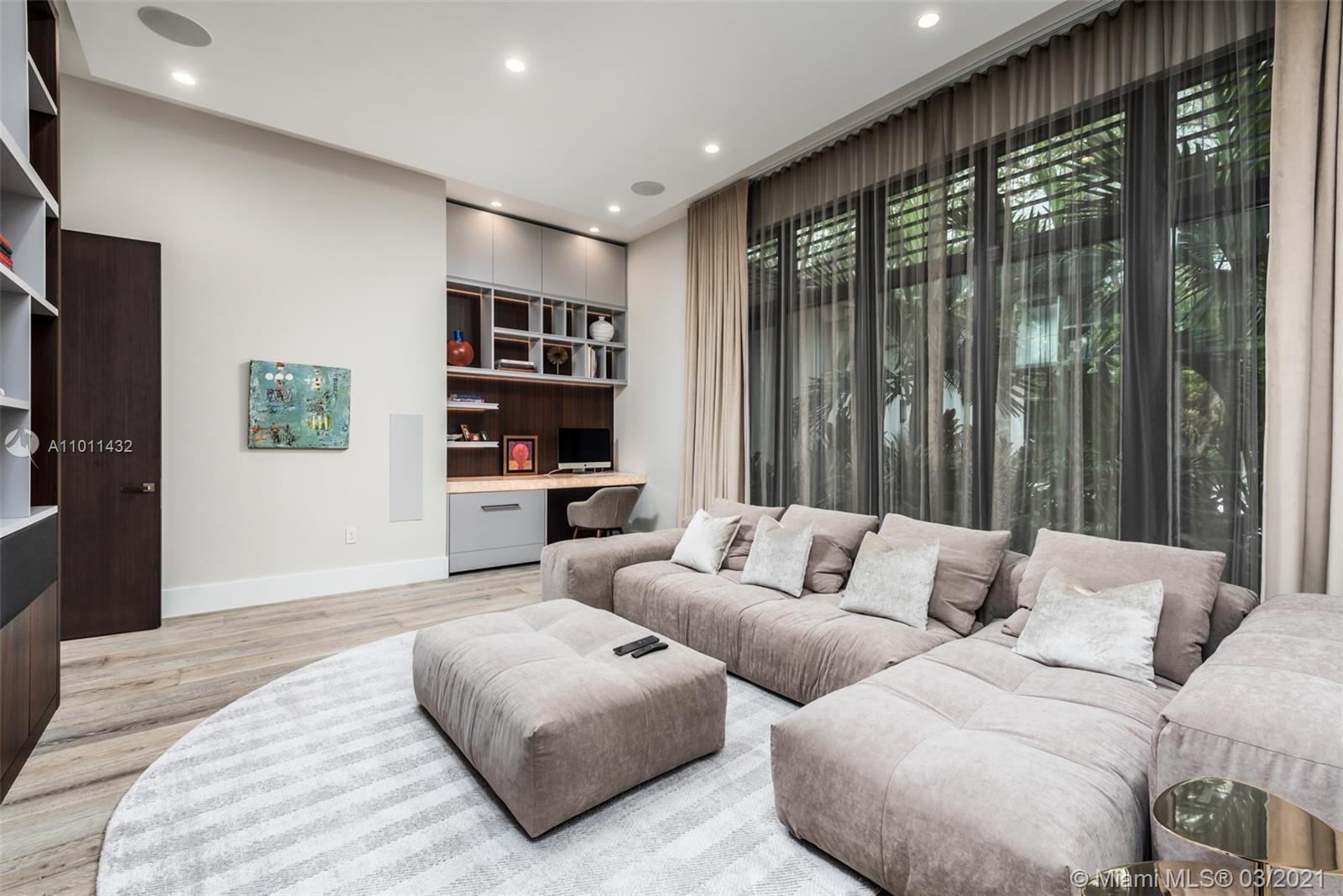 HELMS COUNTRY ESTATES RE- - Residential