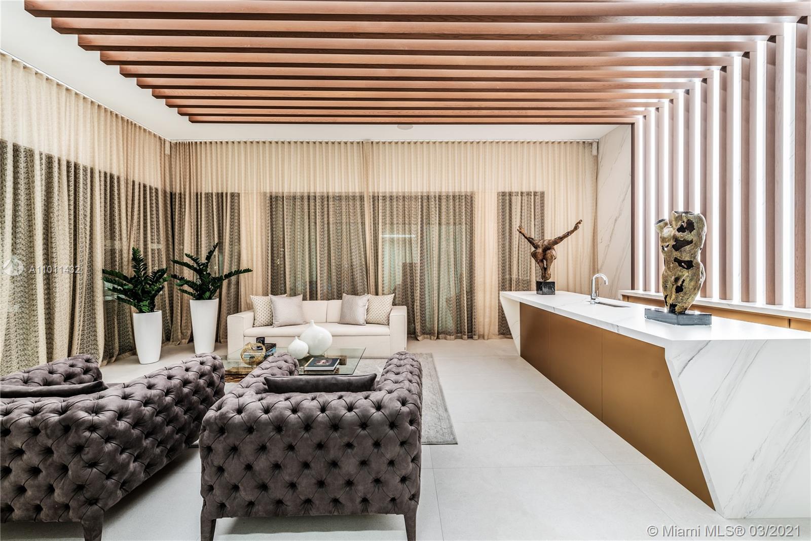 HELMS COUNTRY ESTATES RE- - Residential