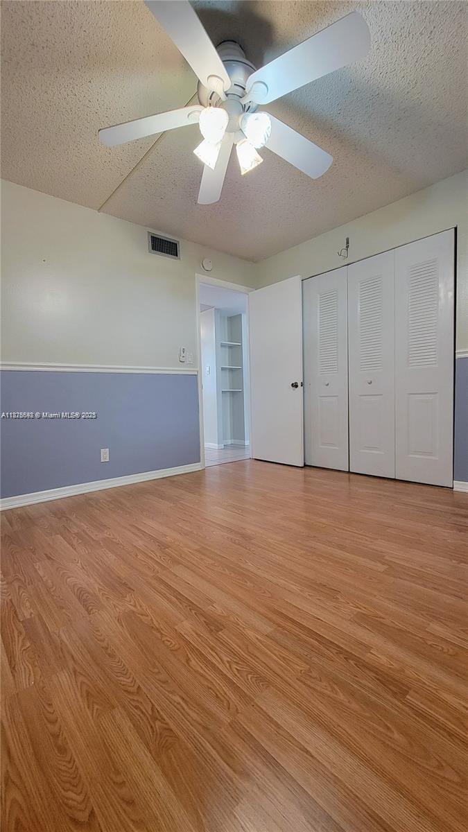 POLYNESIAN GARDENS CONDOM - Residential