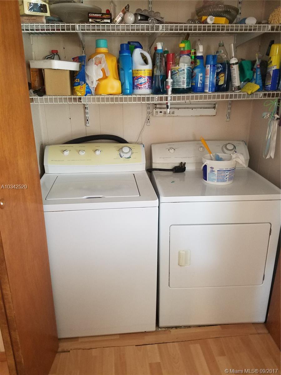 Ravenswood Estates & Mari - Residential Lease