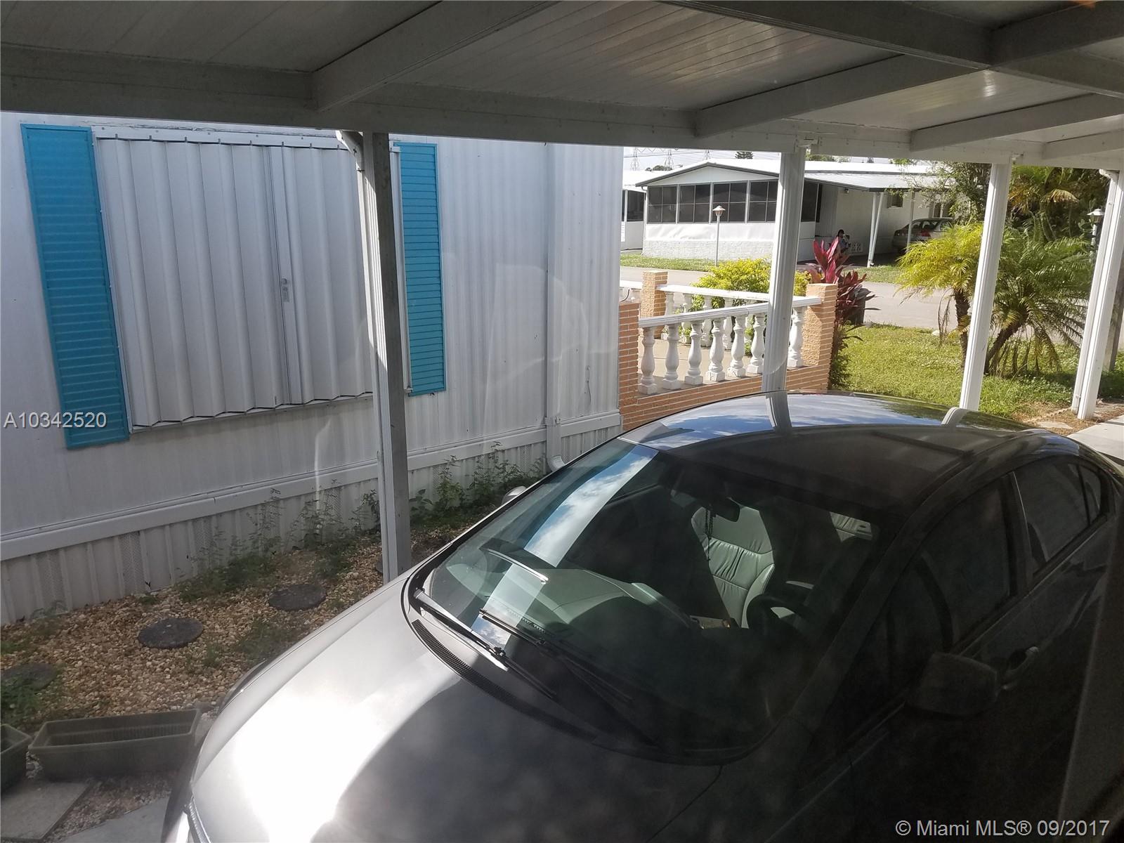 Ravenswood Estates & Mari - Residential Lease