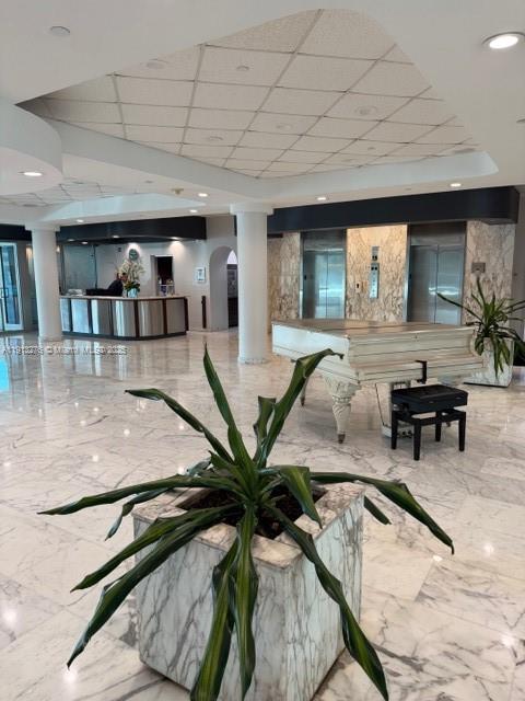 CRYSTAL HOUSE CONDO - Residential