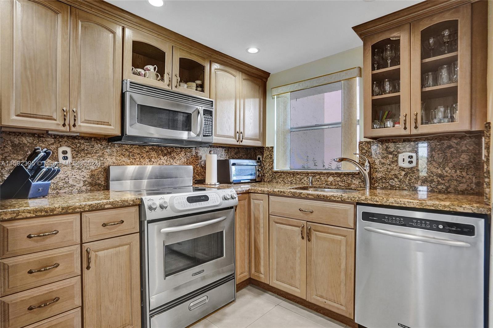 Property for Sale at 9440 Sunrise Lakes Blvd 111, Sunrise, Miami-Dade County, Florida - Bedrooms: 2 
Bathrooms: 2  - $154,990