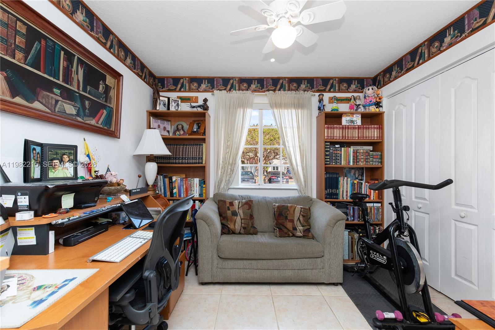 PRECIOUS HOMES AT TWIN LA - Residential