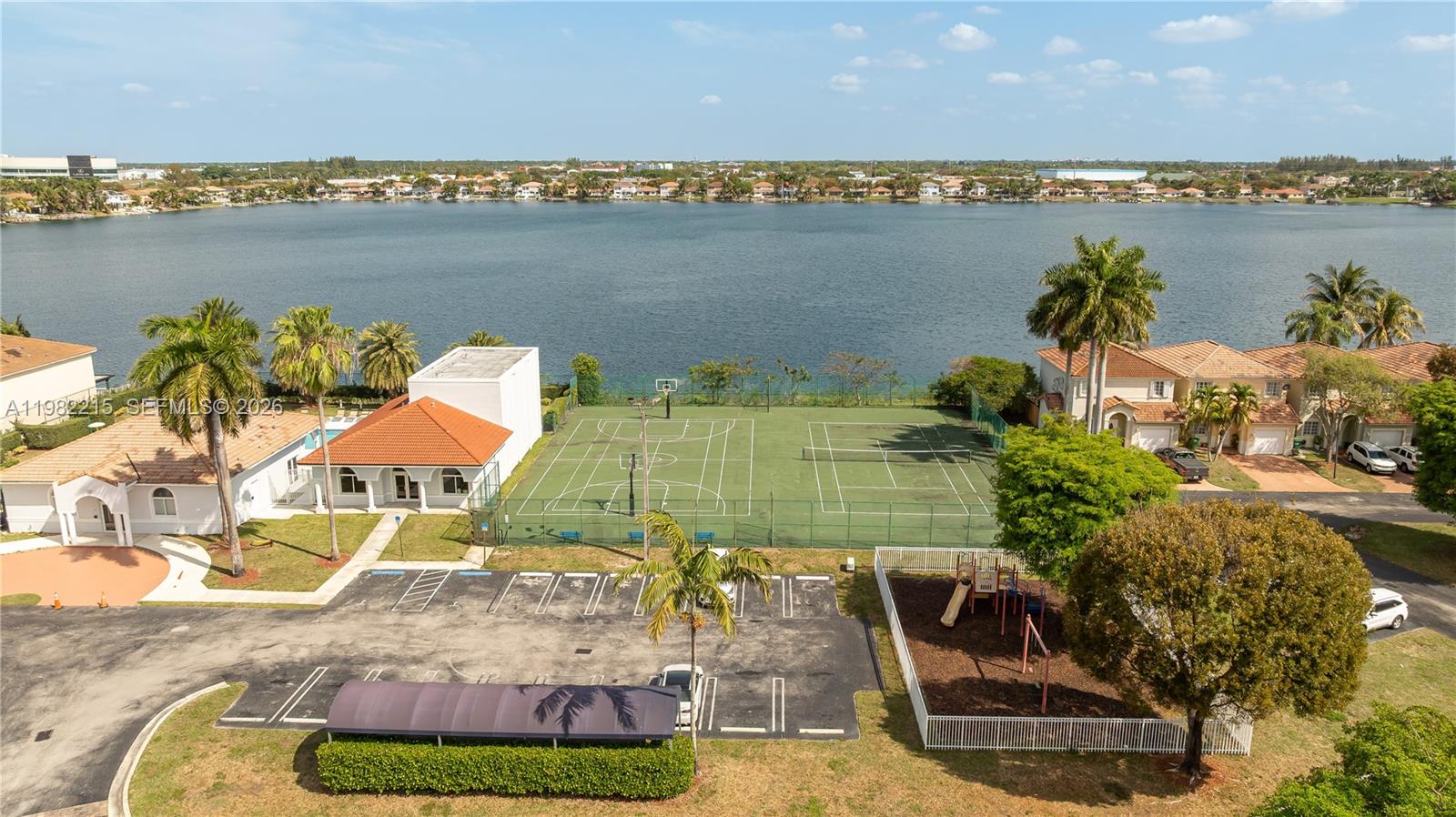 PRECIOUS HOMES AT TWIN LA - Residential