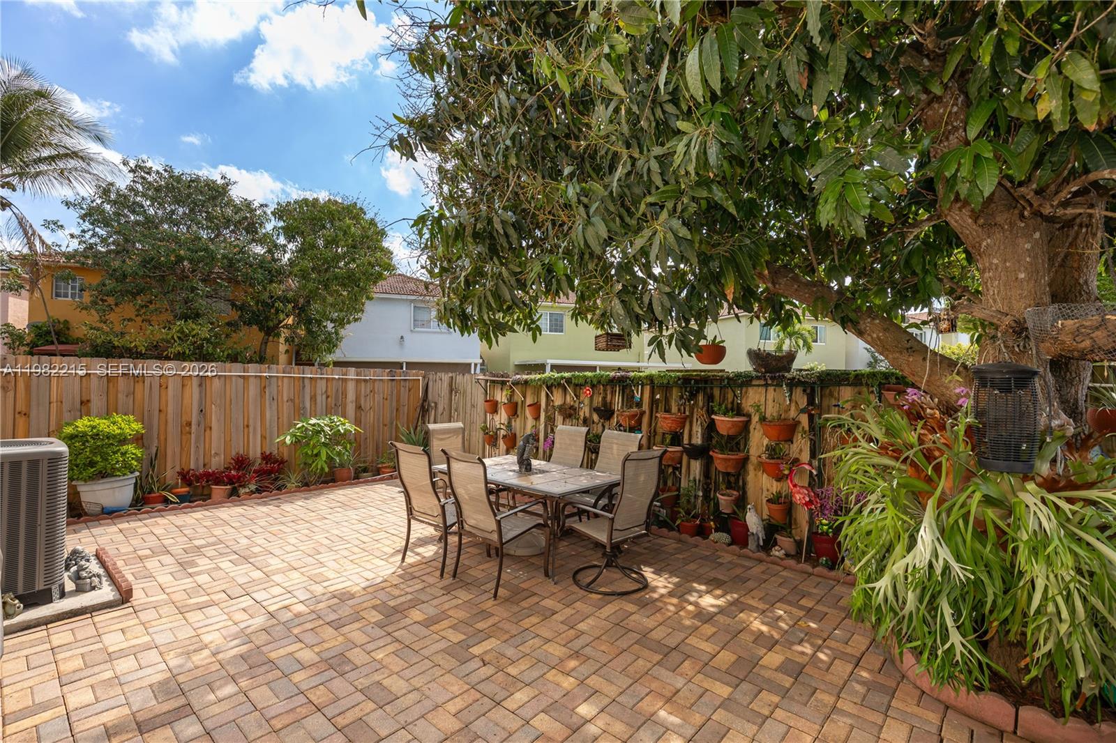 PRECIOUS HOMES AT TWIN LA - Residential