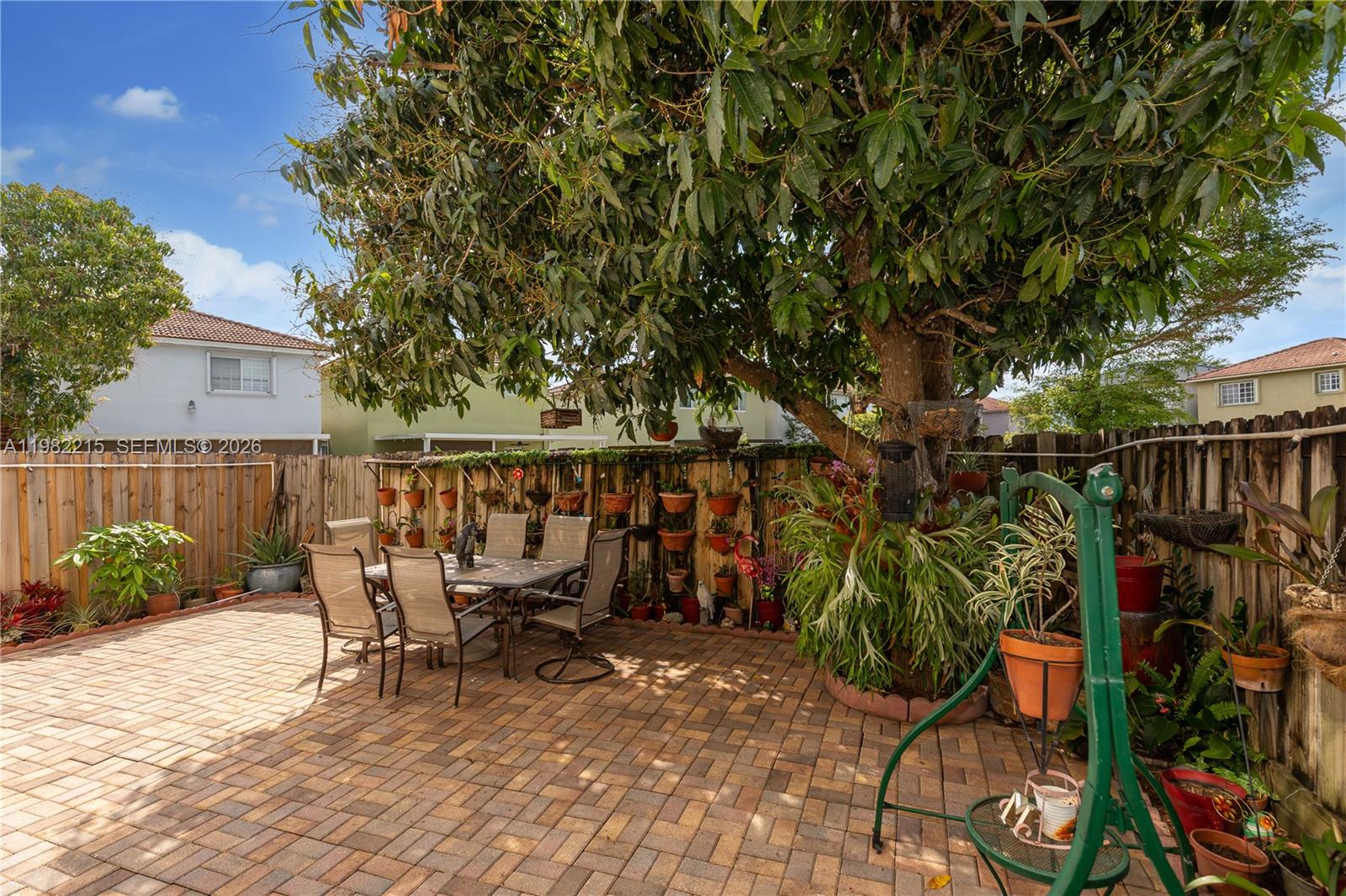 PRECIOUS HOMES AT TWIN LA - Residential