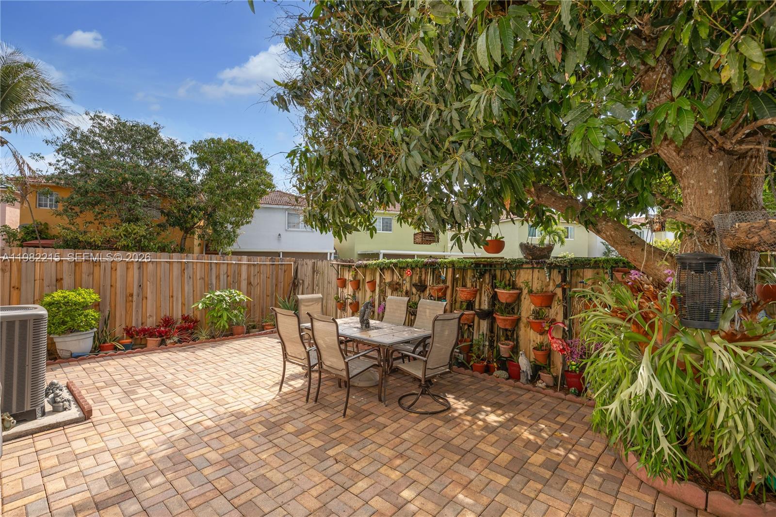 PRECIOUS HOMES AT TWIN LA - Residential