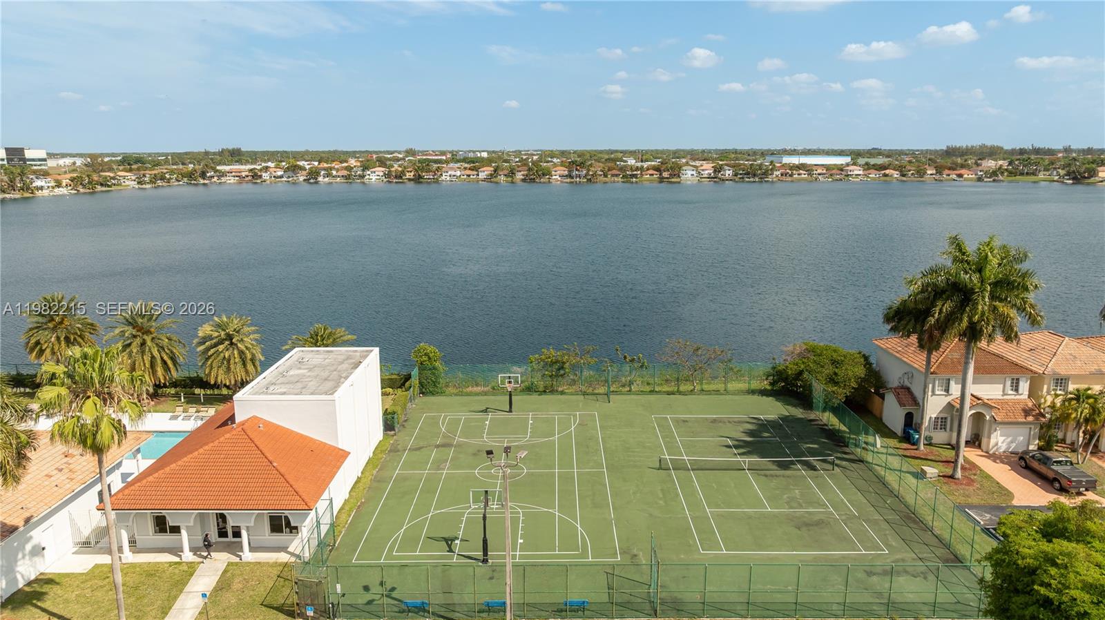 PRECIOUS HOMES AT TWIN LA - Residential